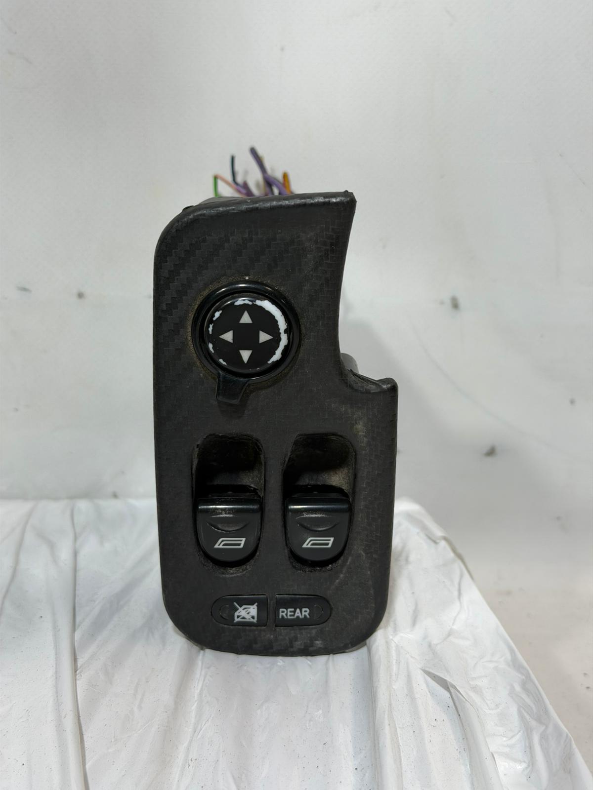 Pulsantiera anteriore sx Alfa Romeo 147 2006 4 tasti ecoAC193