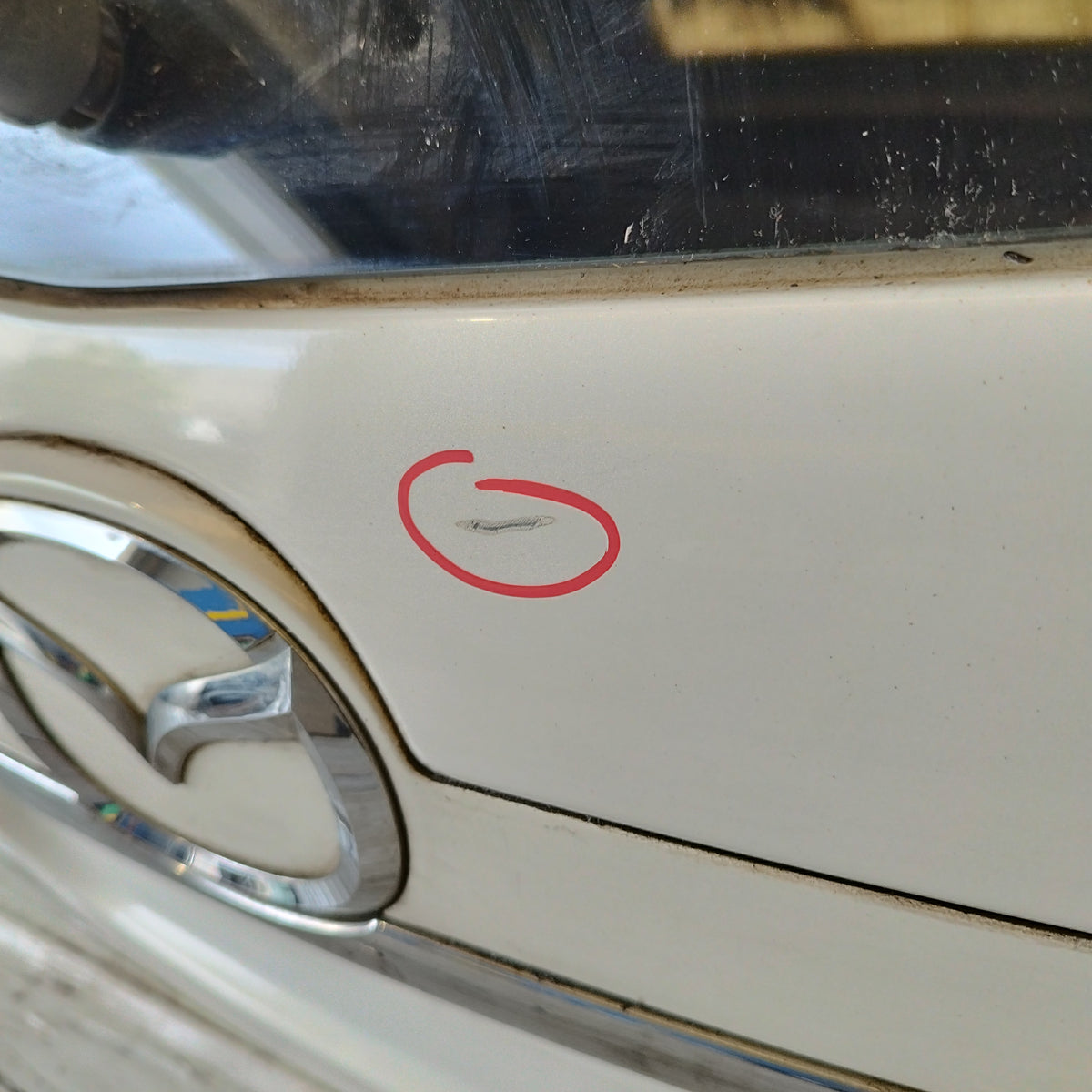 Portellone bianco Mazda CX-7 (EC) 2007-2012 ecoAC17672