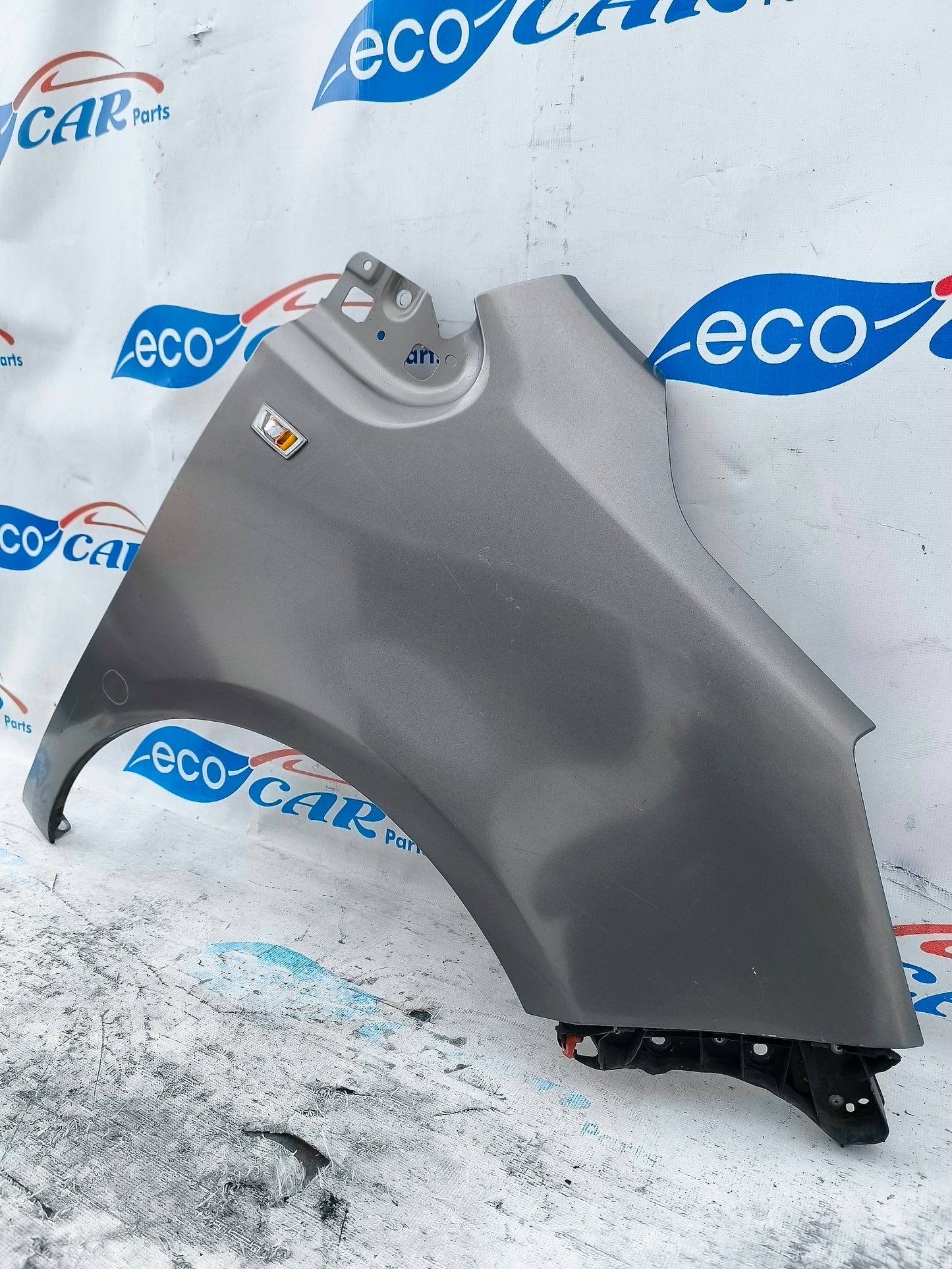 Opel Meriva B ecoAG5802 grauer rechter Kotflügel