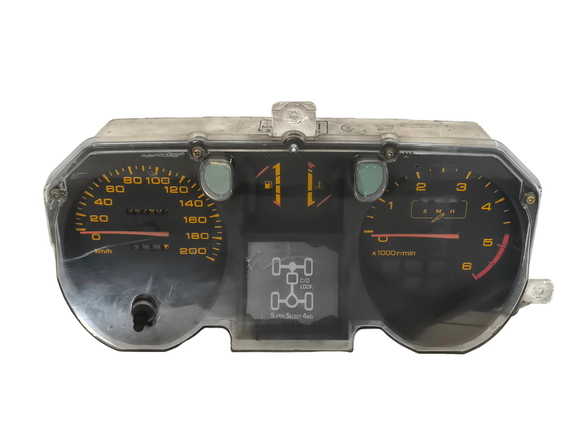Quadro strumenti Mitsubishi Pajero II (V20) 2.8 / 2.5 D anno 1997-2000 cod: mb832131 ecoAG9924