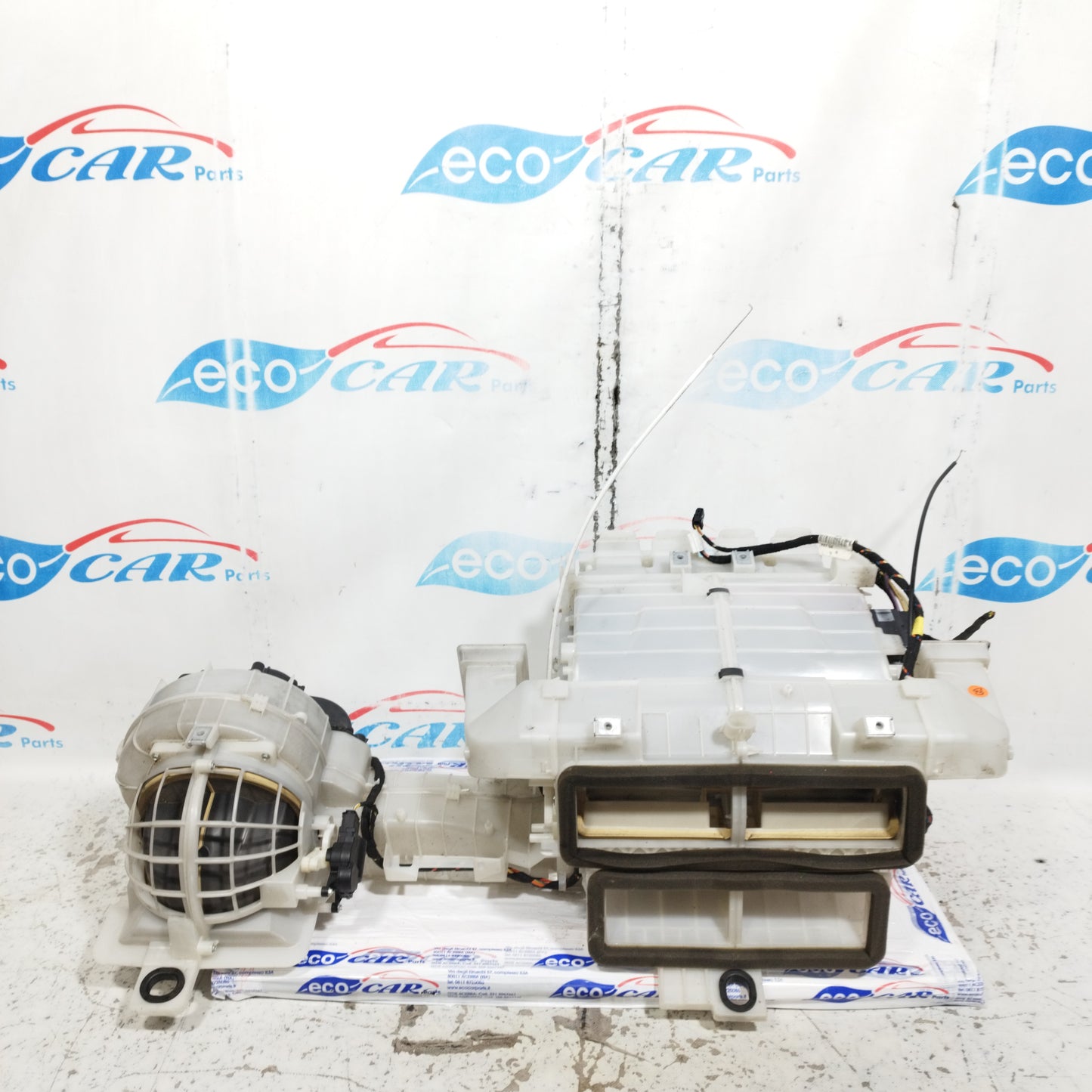 Komplettes Heizungshandbuch Peugeot Partner 2008 Code: 96826734XT ecoAC10920