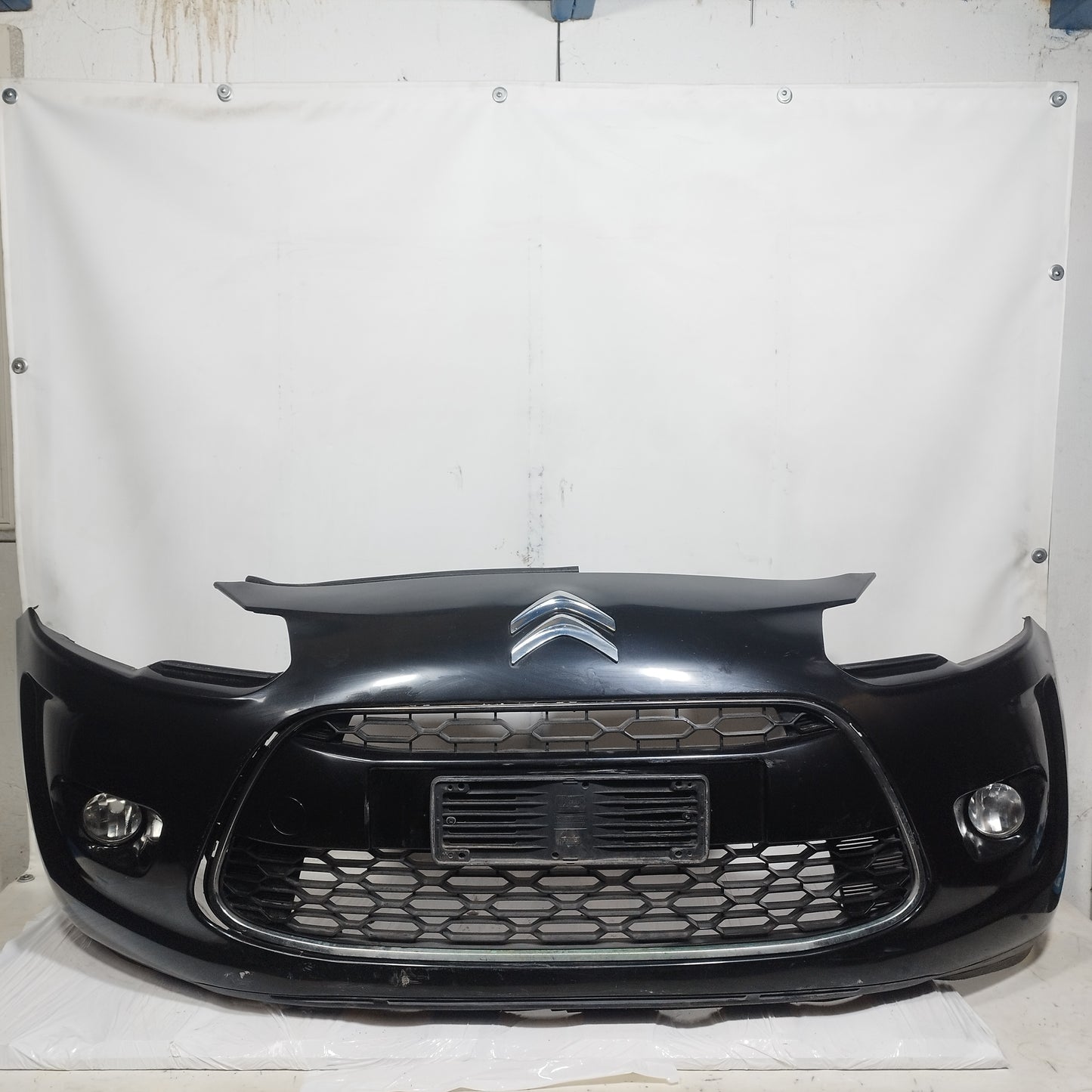 Paraurti anteriore nero Citroen C3 2012 ecoAC14560