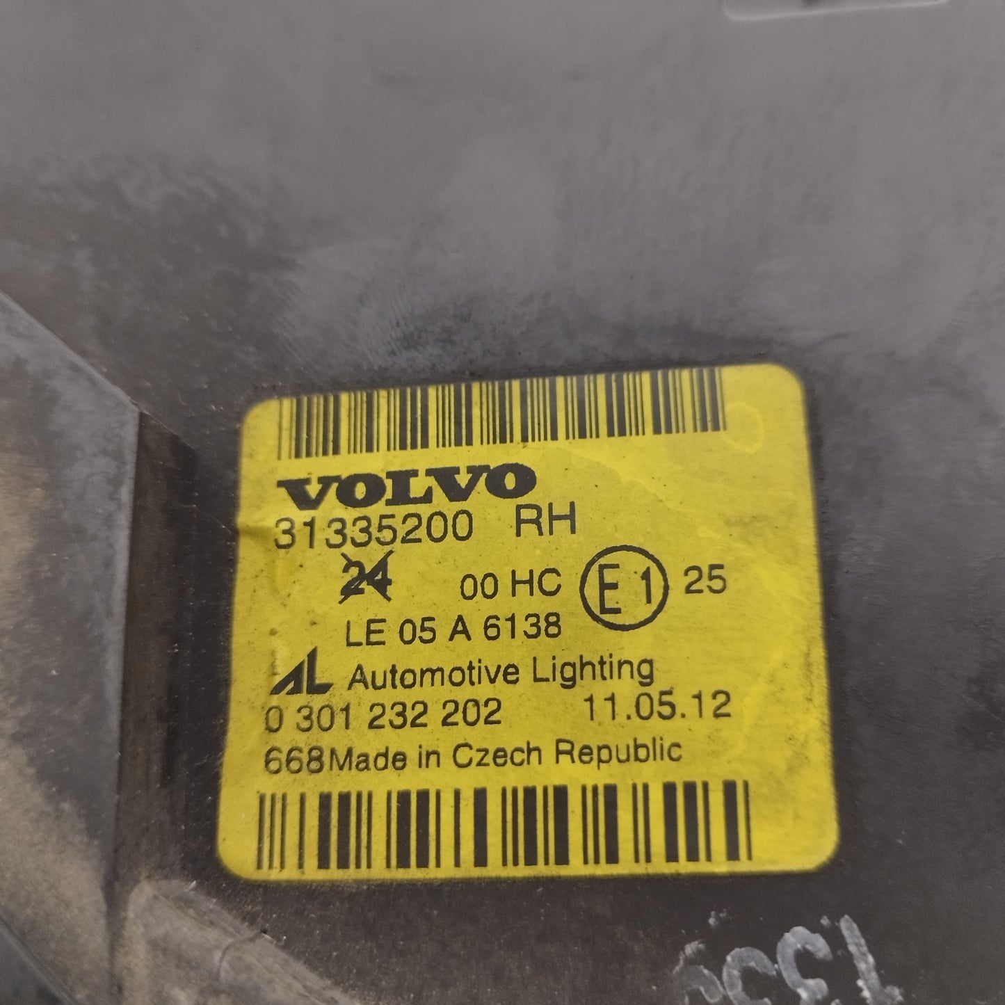 Fanale anteriore dx Volvo C30 2007 cod: 0301232202 ecoAC14754