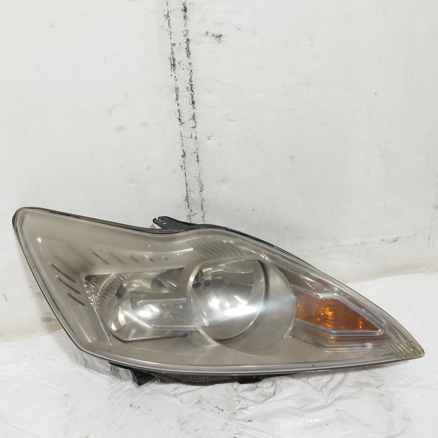Fanale anteriore dx Ford Focus mk2 2008-2011 cod: 8M51-13W029-AD ecoAC16465