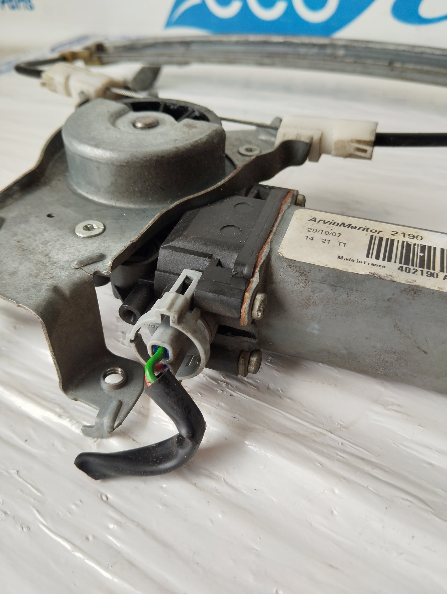 Rear rack right Nissan Qashqai 2008 code: 402190A ecoAG5433