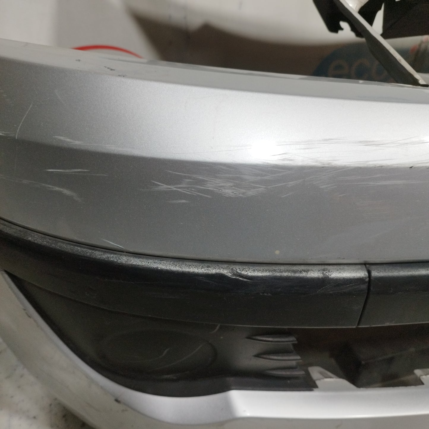 Front bumper silver grey Renault Clio 2007 ecoAC8336