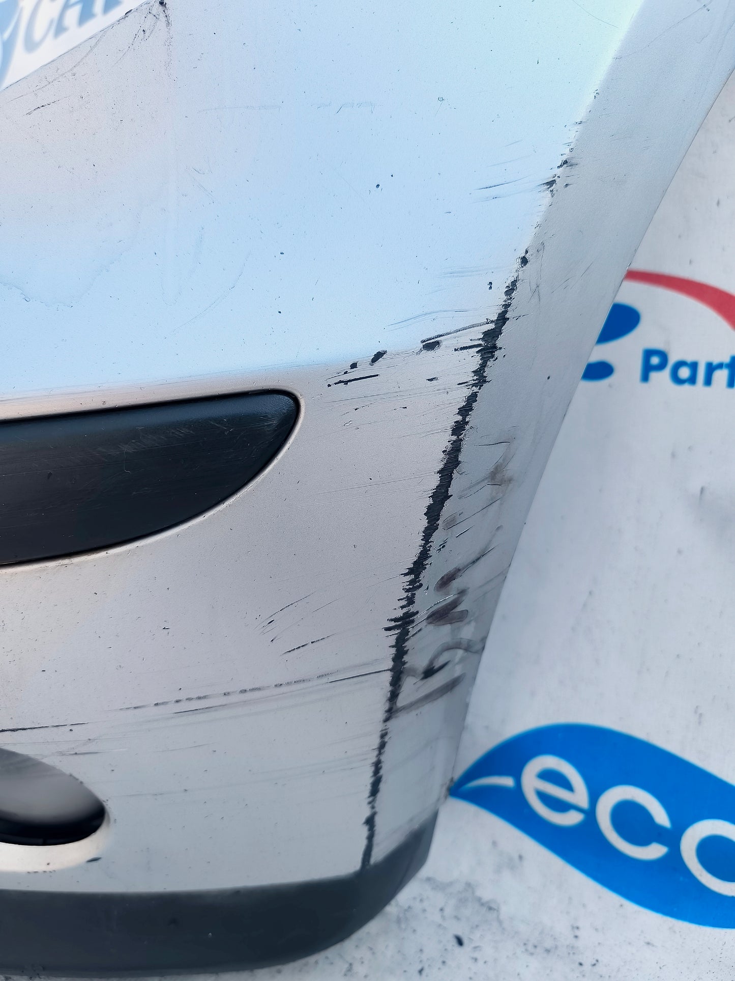 Paraurti anteriore grigio argento Bmw Serie 1 e87 anno 2005 ecoAG6355