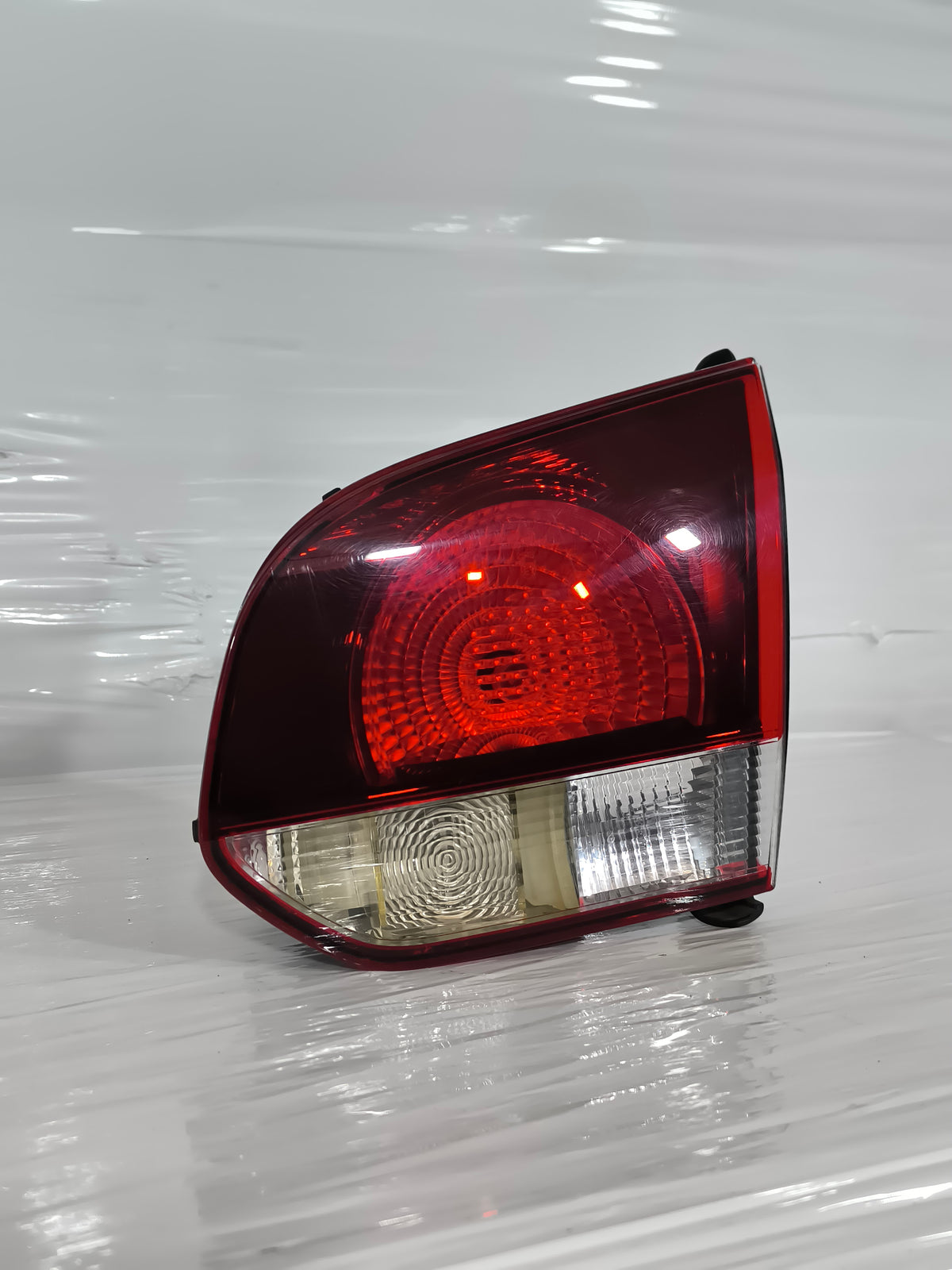 Fanale posteriore interno dx Volkswagen Golf VI (5K1) 2008-2013 cod: 5K0945094AA ecoAG9760