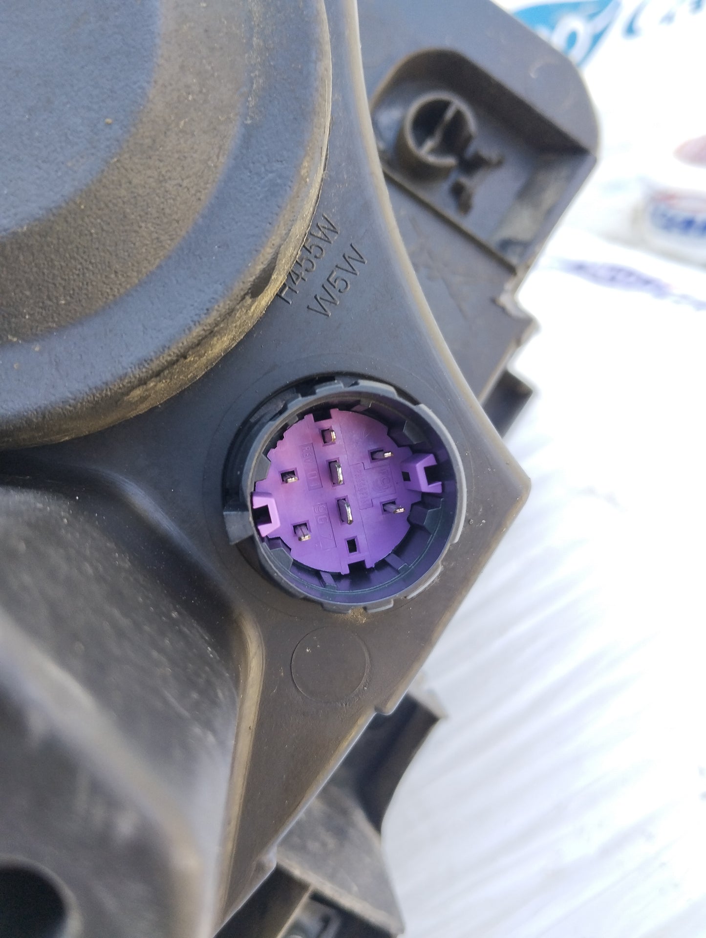 Fanale anteriore sx Fiat Punto Evo (spinotto viola) ecoAG5310