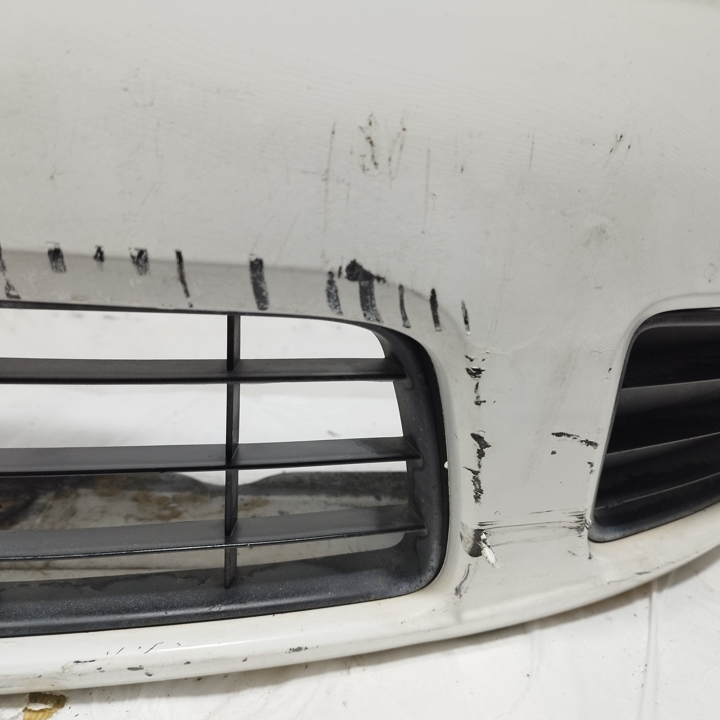 Paraurti anteriore bianco Fiat Punto 2004 ecoAC15034
