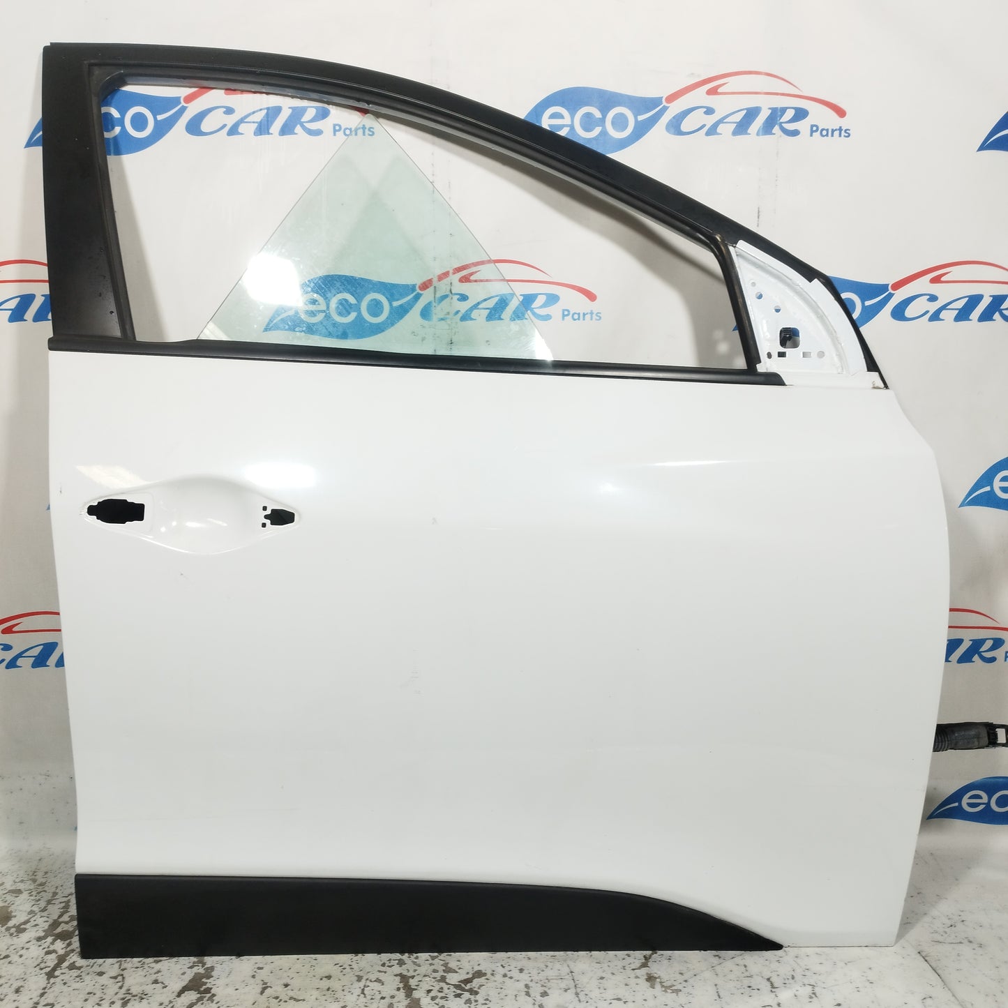 Front right door white Hyundai IX35 2011 ecoAC9930