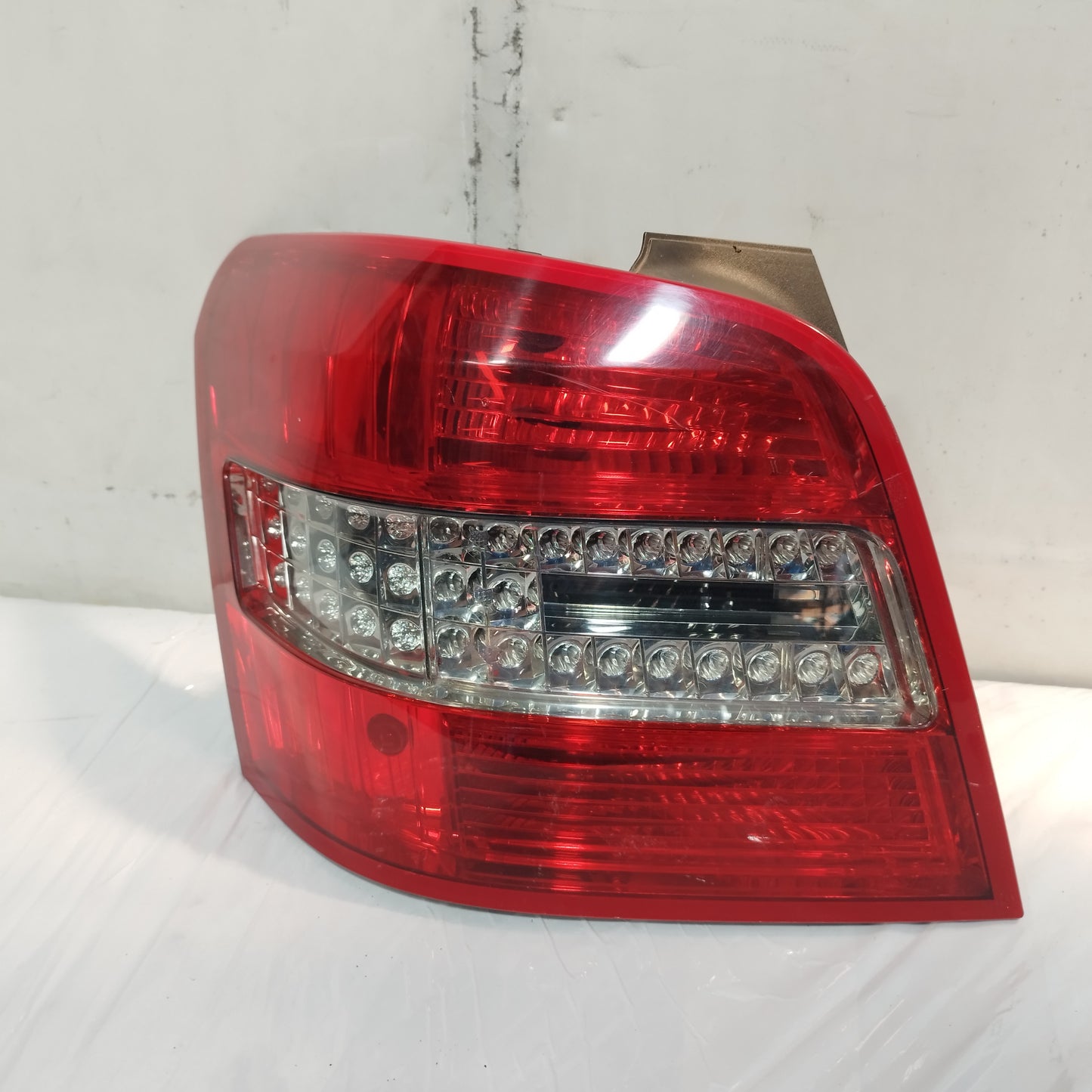 Fanale posteriore sx a led Mercedes GLK X204 2008-2012 cod: 2048202564L ecoAC16411
