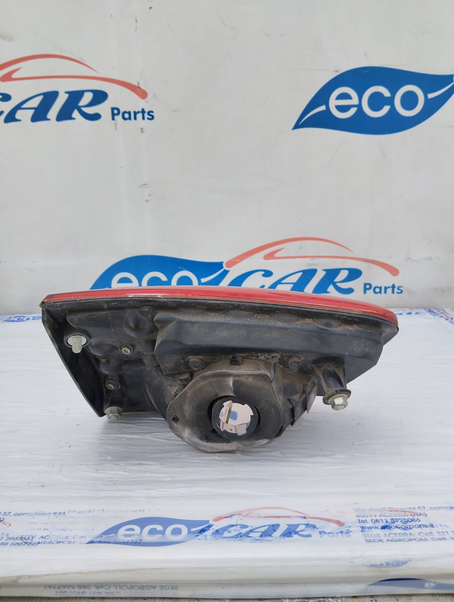 Peugeot 4007 ecoAG5578 internal rear light right