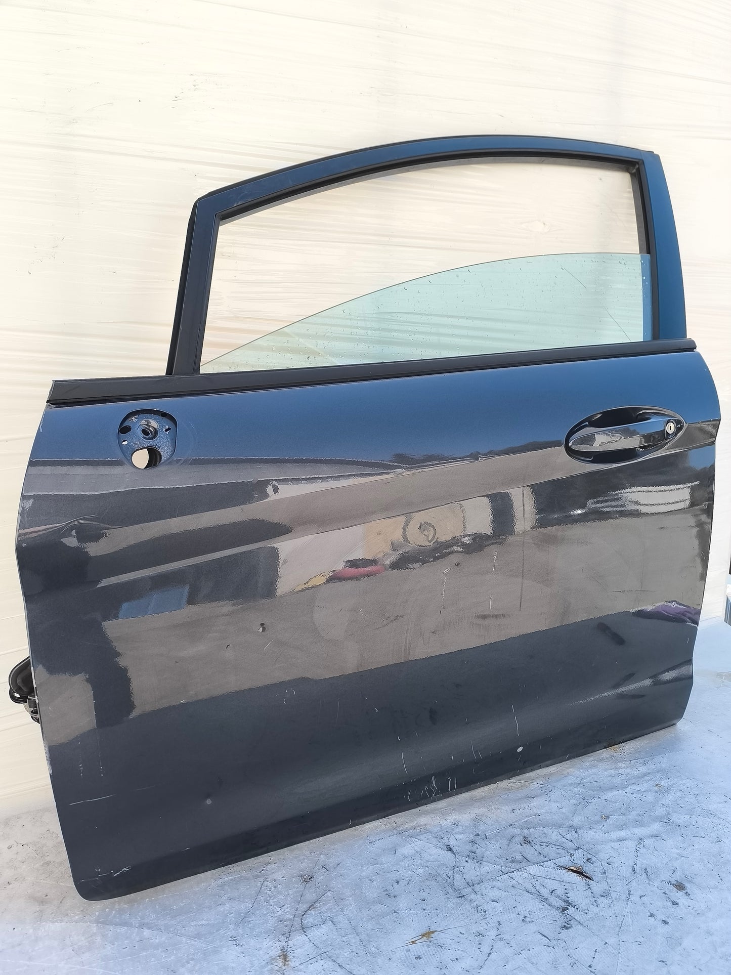 Sportello anteriore sx Ford Fiesta (MK6) anno 2008/2013 grigio canna di fucile ecoAG8037