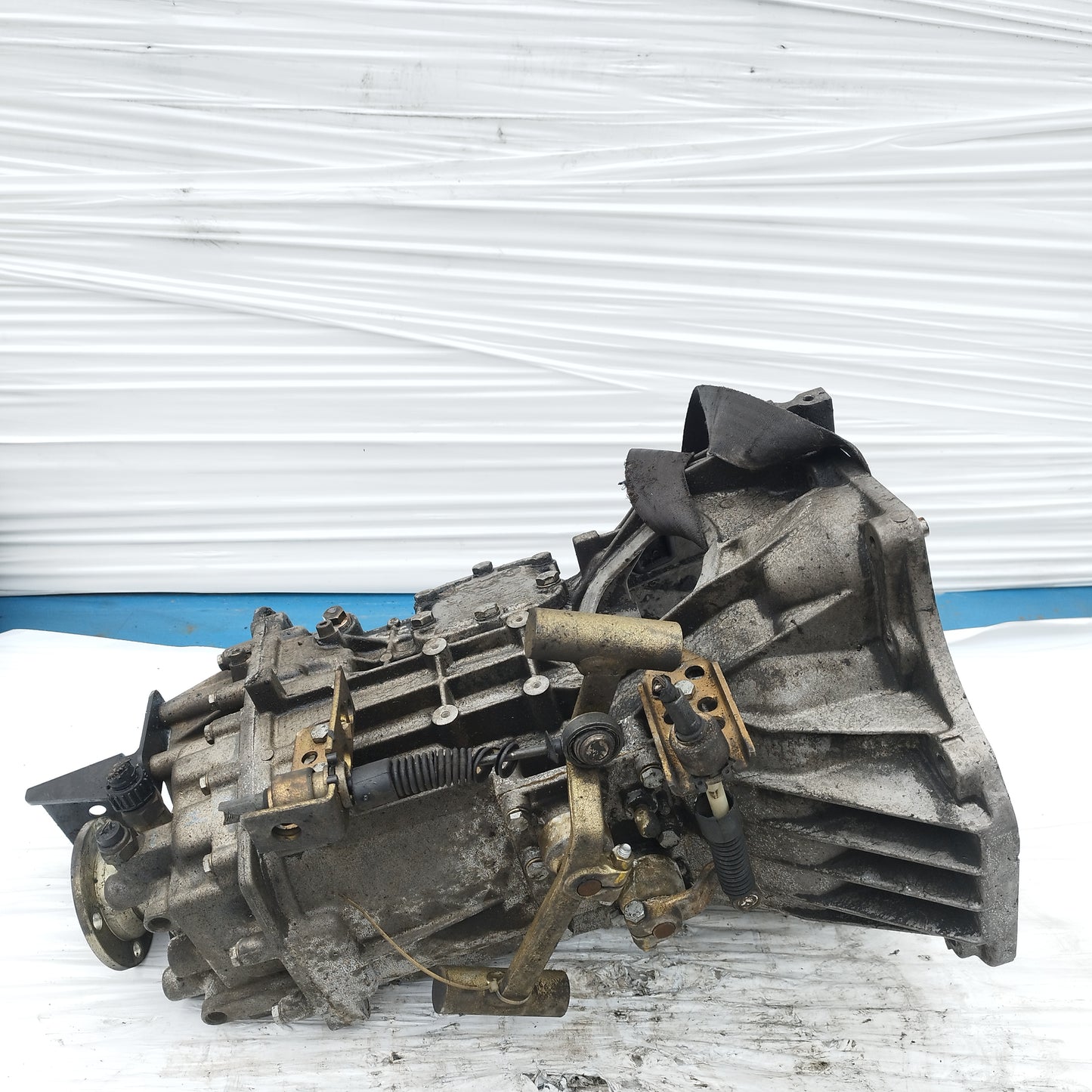 Cambio manuale 5 marce Iveco Daily 2.3 / 2.8 JTD 2000-2006 cod: 8870497 ecoAC15876