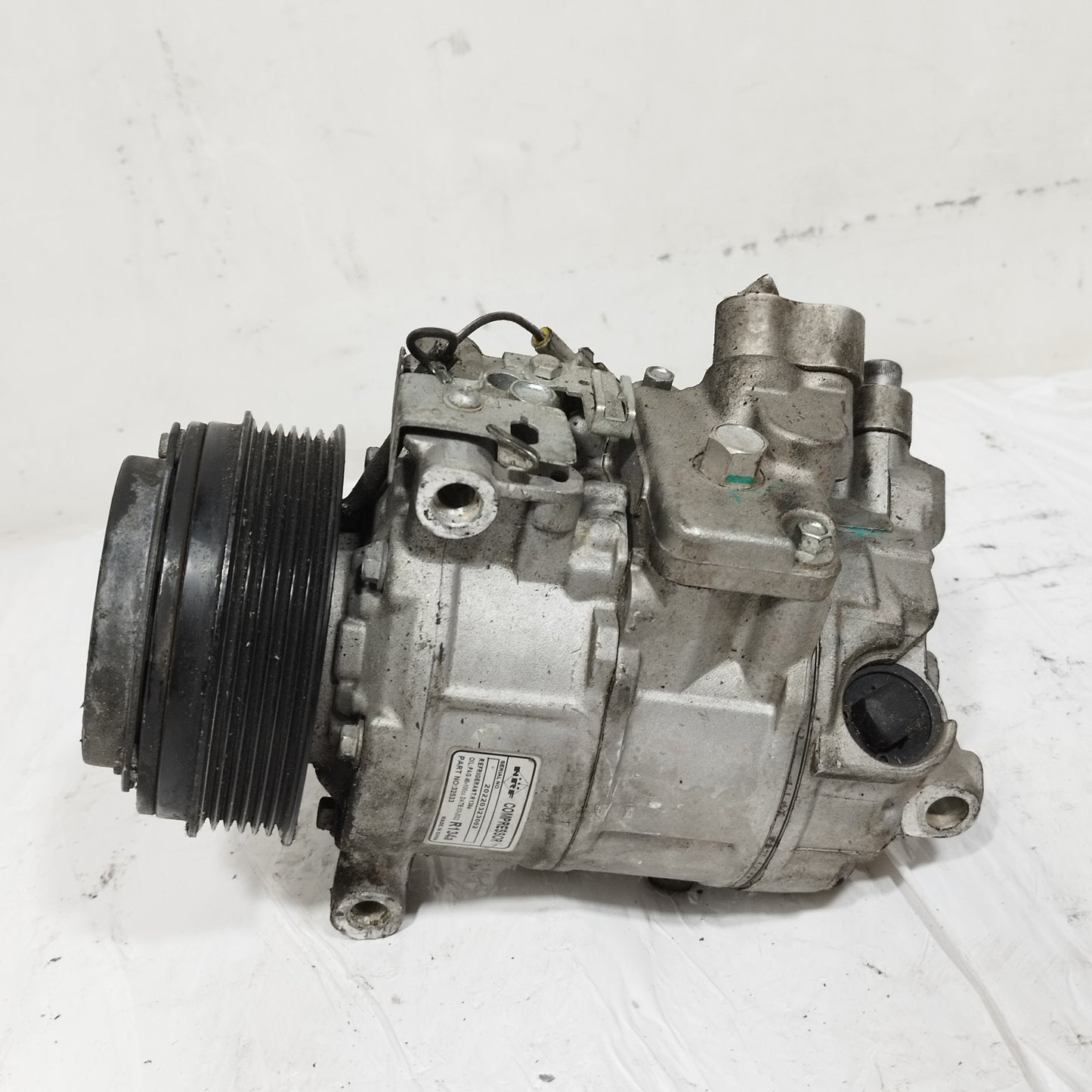 Compressore a / c Mercedes Classe C W203 2.2 D 2001-2006 ecoAC16316