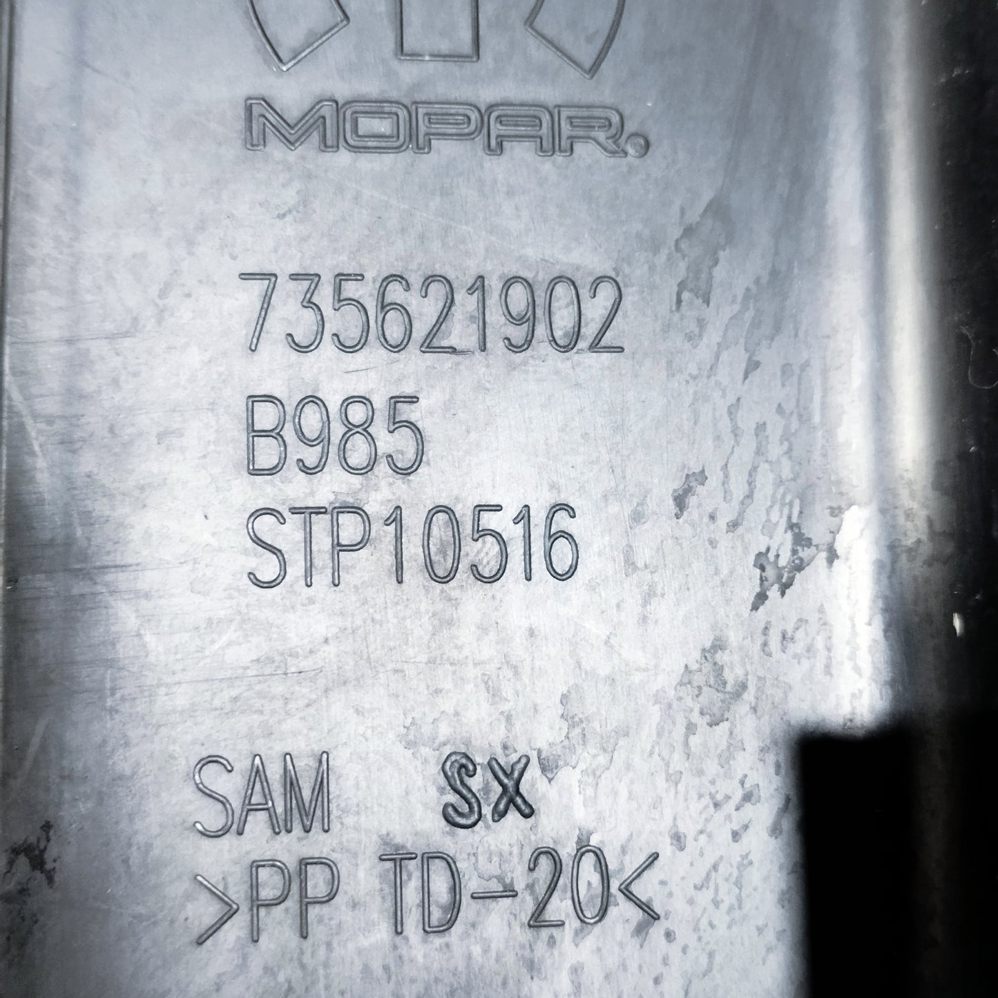 Battitacco anteriore sx Fiat 500X 2017 cod: 735621902 ecoAC14859