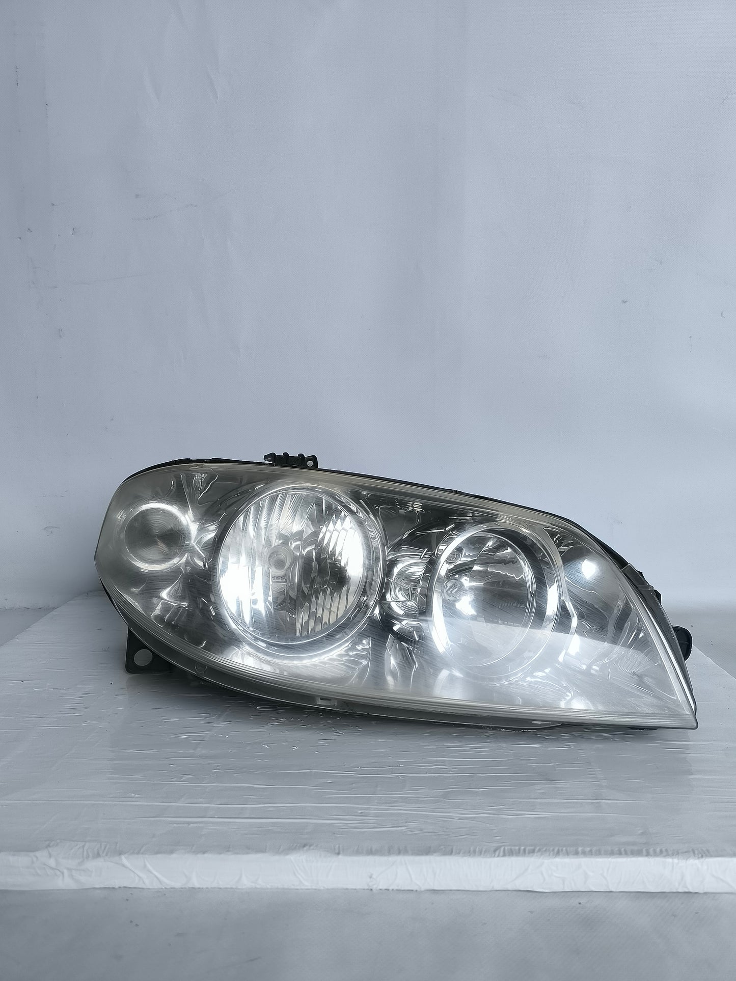 Fanale anteriore DX Fiat Punto anno 2005 ecoAG6752