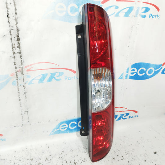 Fiat Doblo 2008 ecoAC9815 rechte Rückleuchte