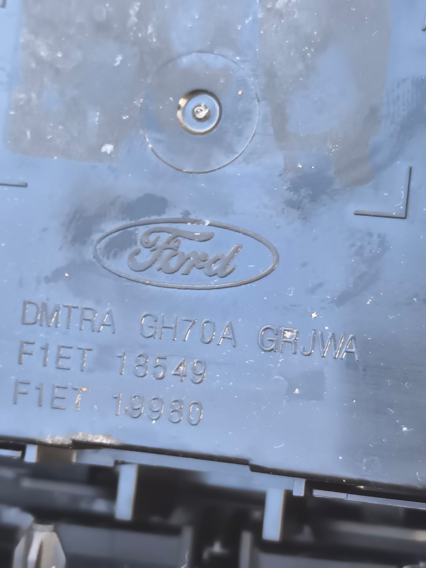 Pulsantiera comandi clima completa di struttura Ford Focus anno 2015 cod. GH70A ecoAG7466