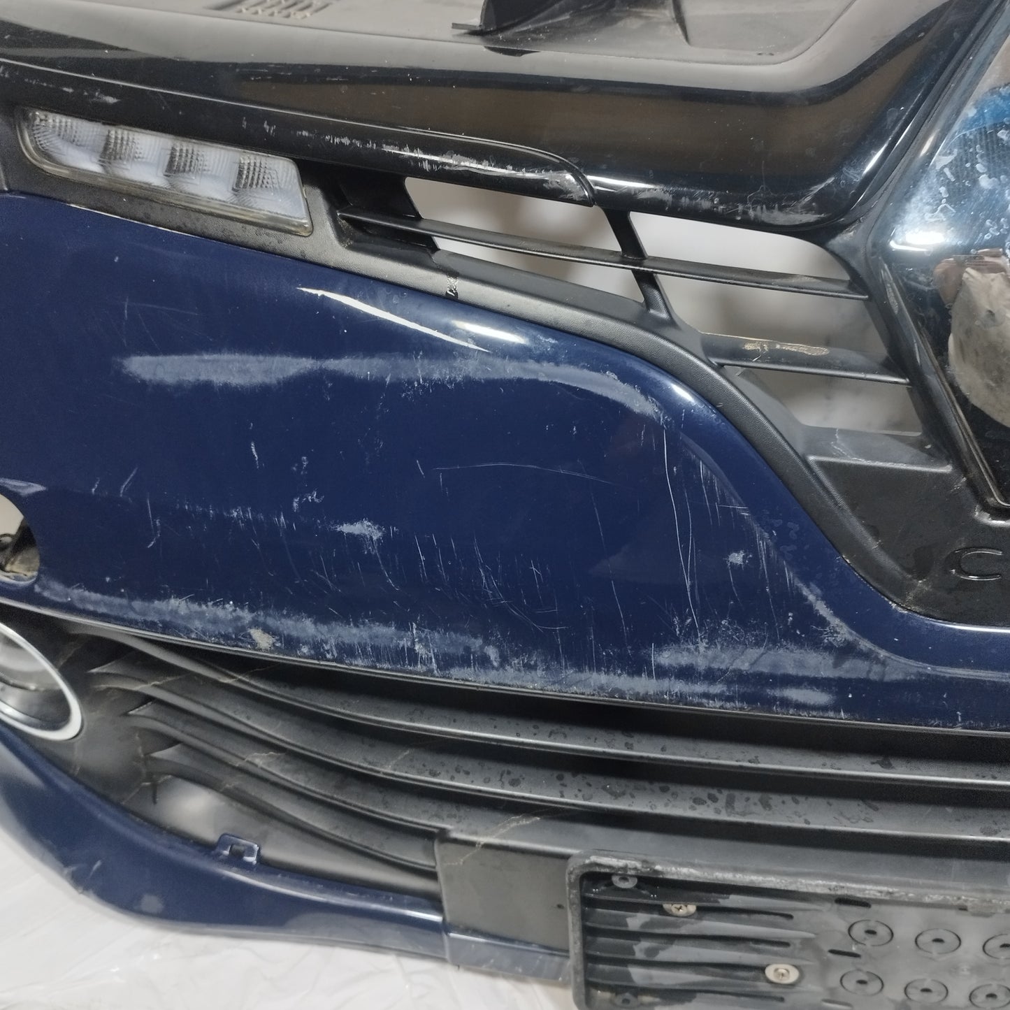 Paraurti anteriore blu Renault Clio 2016 ecoAC14192