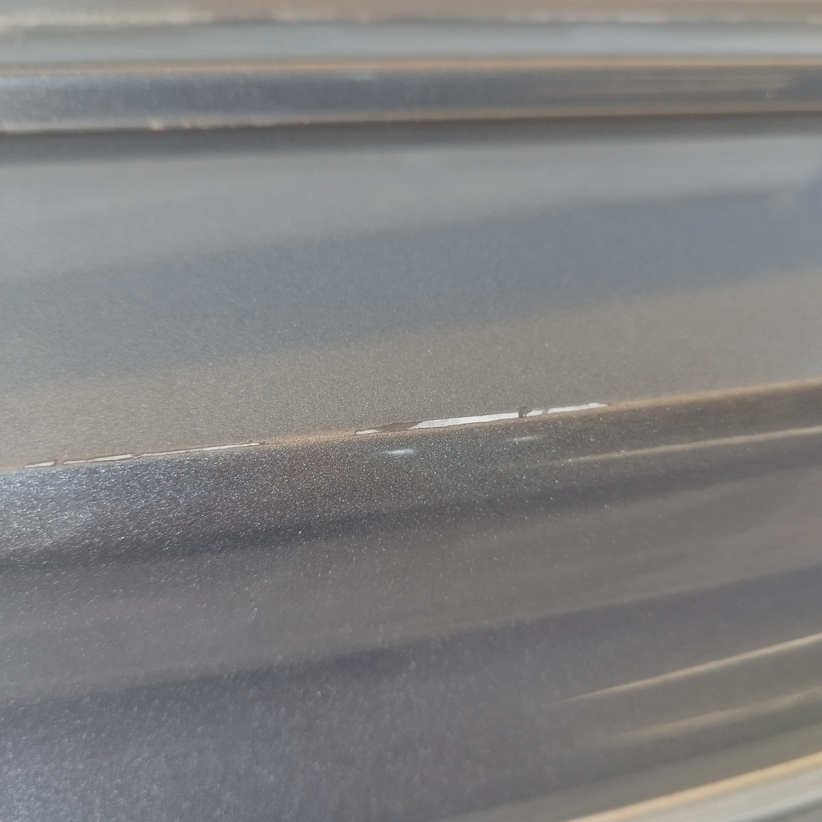 Paraurti posteriore grigio scuro Volkswagen Tiguan AllSpace (AD1) 2017-2020 ecoAC17493