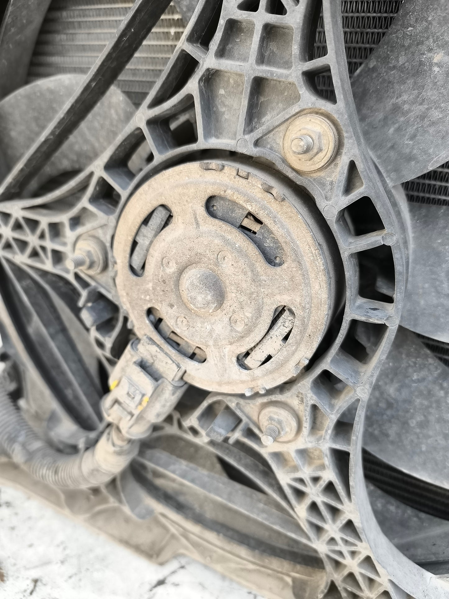 Calandra completa di radiatori Fiat Grande Punto 2005-2012 1.3 MTJ ecoAG8205