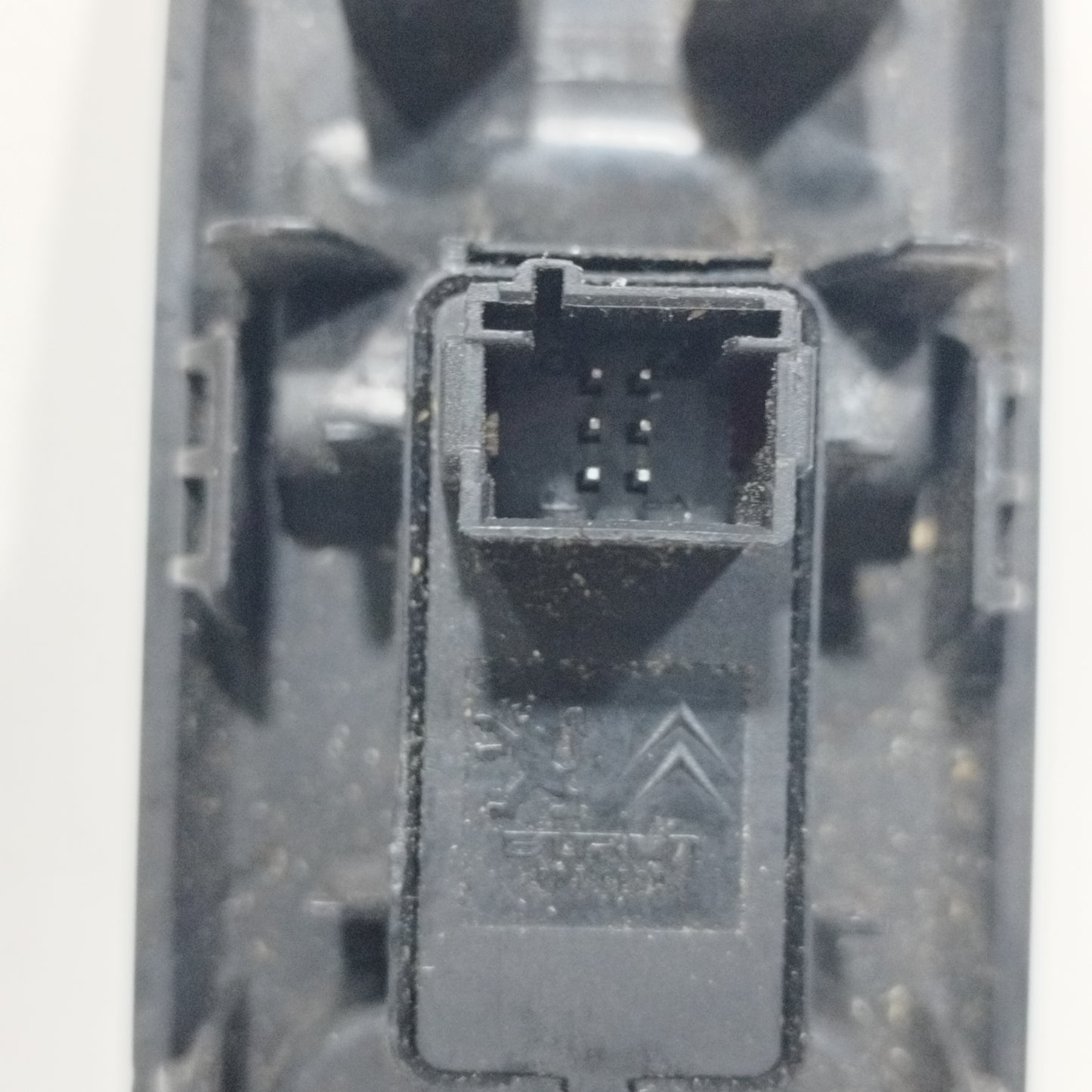 Front right button panel Peugeot 5008 2009 Code: 96650618ZD ecoAC9290