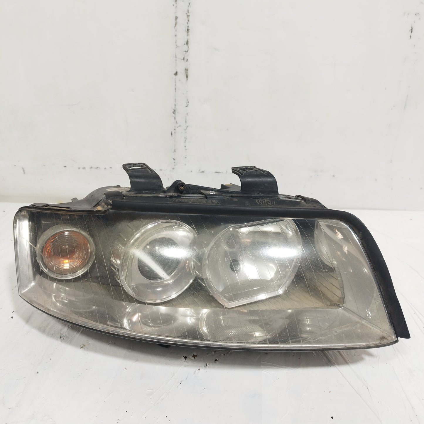 Fanale anteriore dx Audi A4 (B6) 2000-2004 cod: 8E0941004F ecoAC15315
