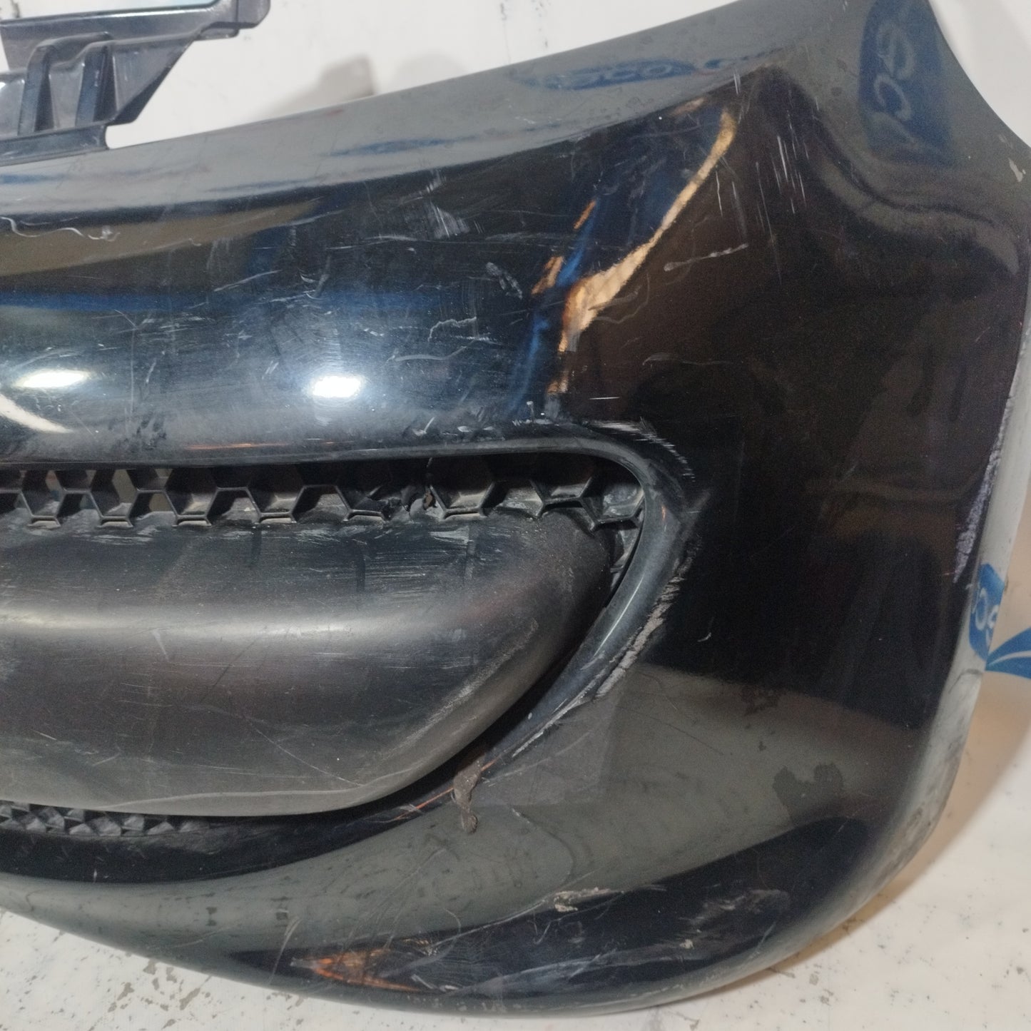 Paraurti anteriore nero Peugeot 107 ecoAC10985