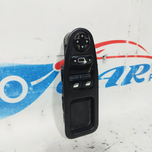 Pulsantiera anteriore sx Fiat Scudo 2008 ecoAC10140