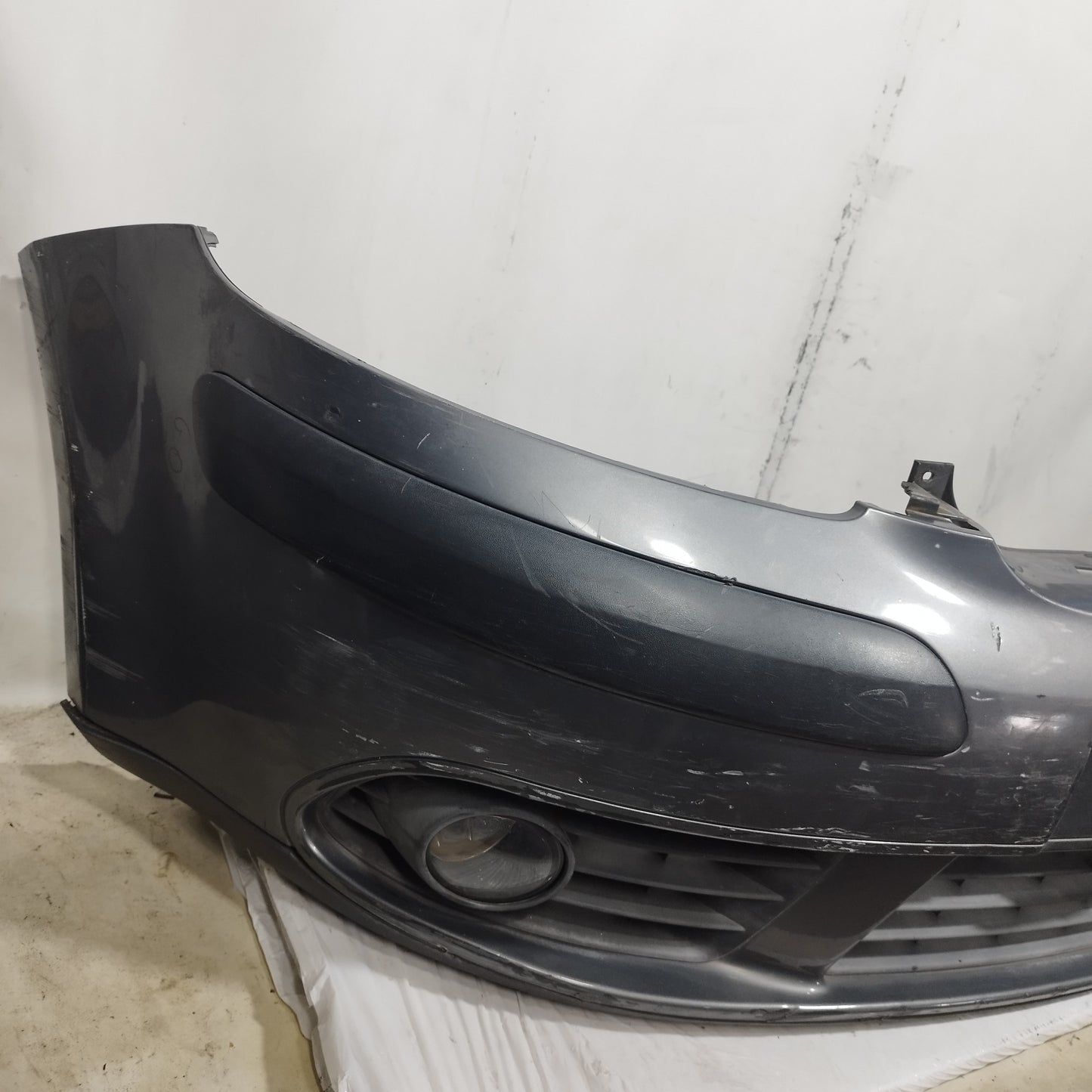 Paraurti anteriore grigio scuro Volkswagen Golf Plus 2005-2009 cod: 5M0807221 ecoAC16614