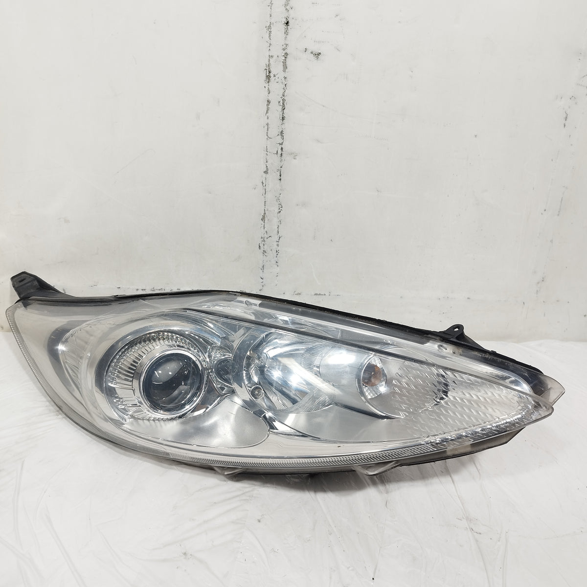 Fanale anteriore dx Ford Fiesta (MK6) 2008-2012 DEPO cod: 08-431-1187R ecoAC16699