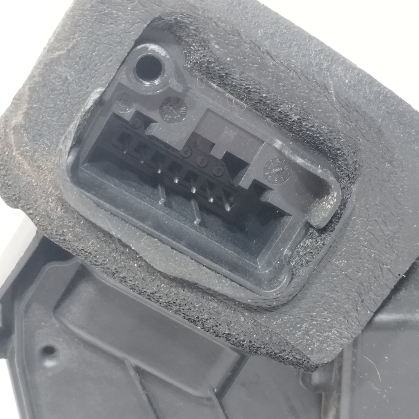 Rear Left Lock Volkswagen Polo 2016 7Pin Code: 6R4839015A ecoAC12264