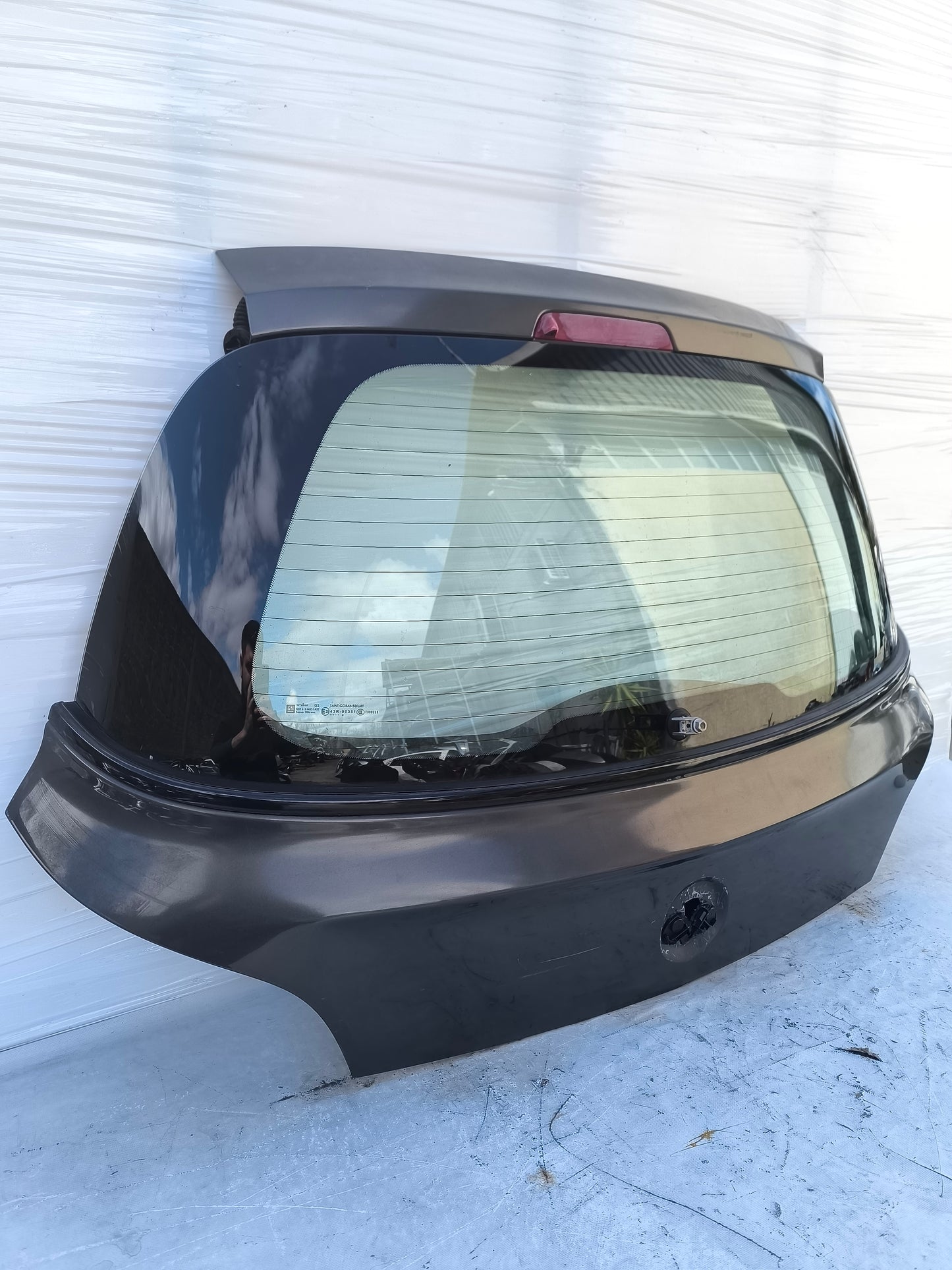 Portellone grigio canna di fucile Opel Adam anno 2013-2019 ecoAG7987