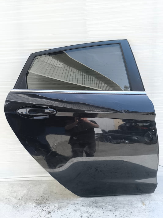 Sportello posteriore dx Ford Fiesta anno 2010 nero ecoAG8148