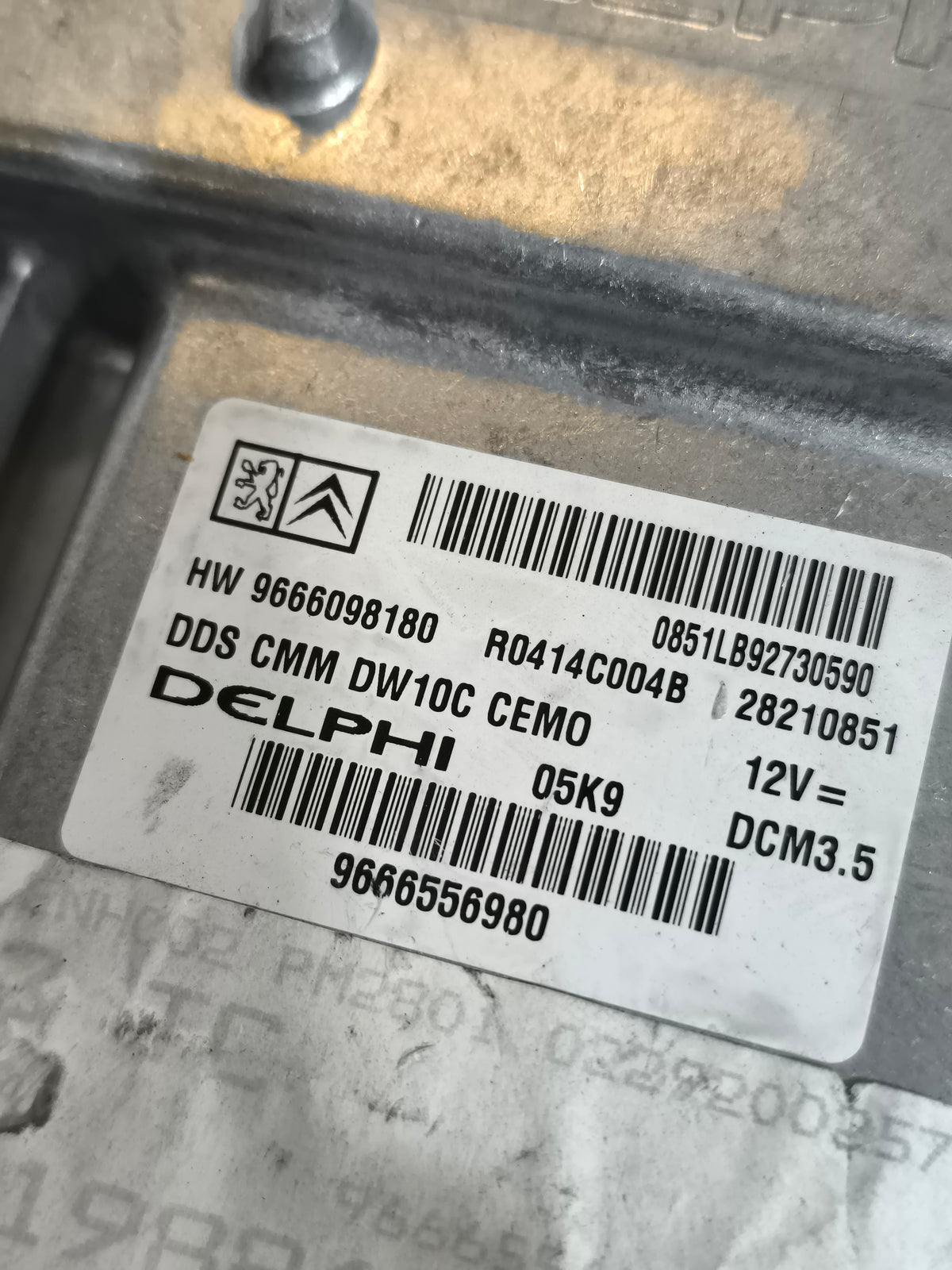 Centralina motore Peugeot 5008 2.0 HDI anno 2013 cod: 9666556980 ecoAG9780