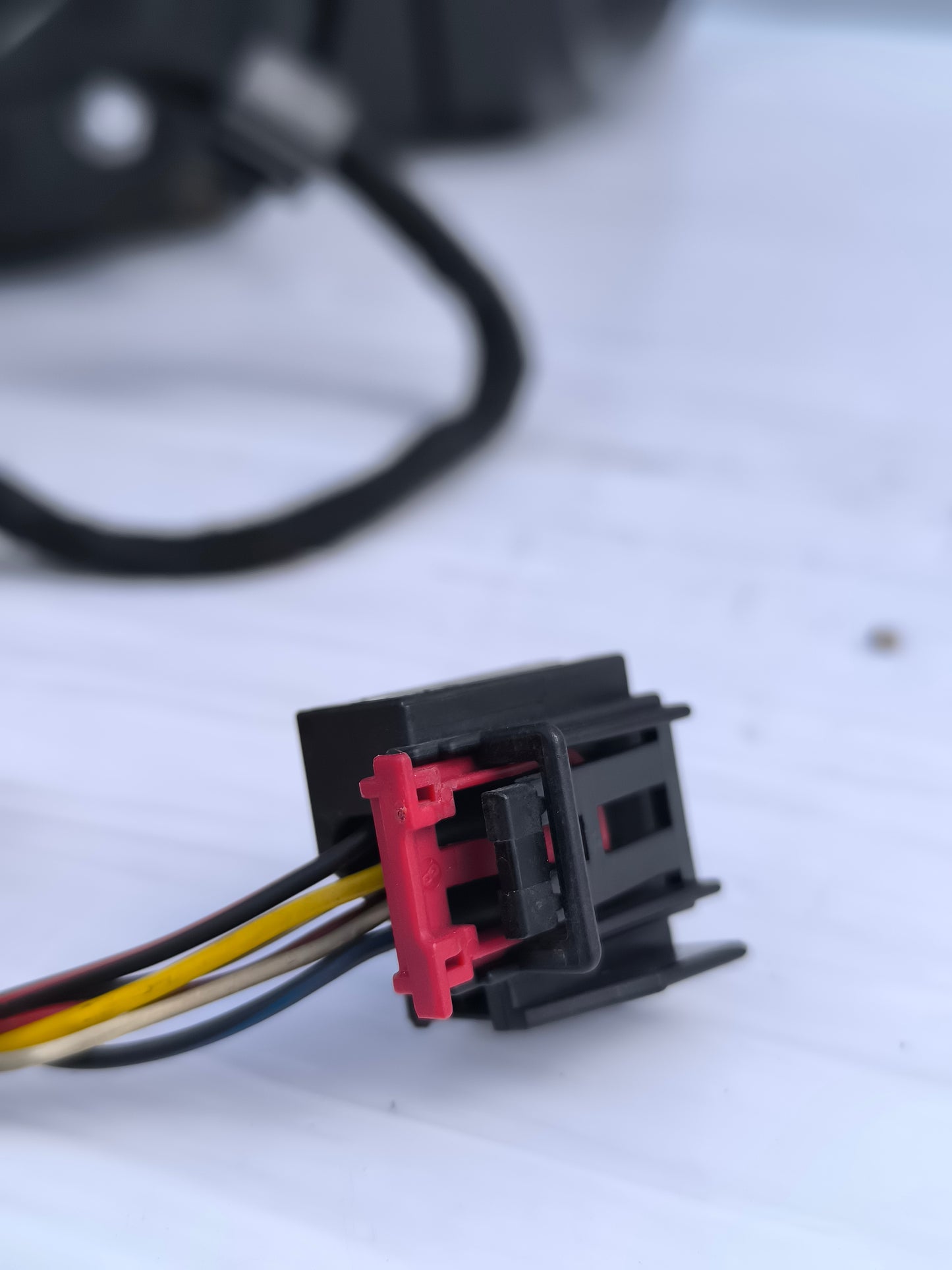 Specchietto dx grigio argento Volkswagen Tiguan anno 2009 cod.5N1857502AM 6 fili ecoAG7367