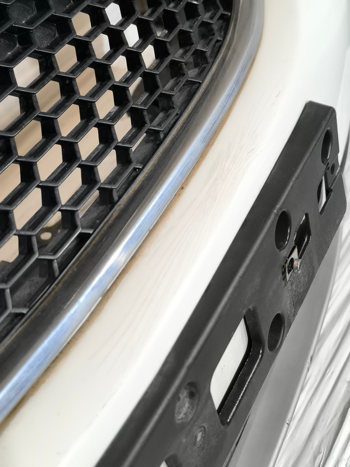 Paraurti anteriore bianco Chevrolet Orlando (J309) anno 2011-2015 ecoAG9840