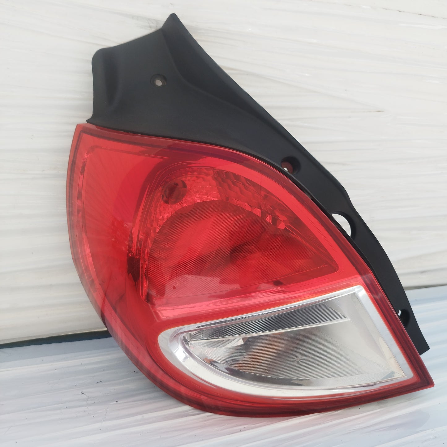 Fanale posteriore sx Renault Clio 2010 ecoDM210