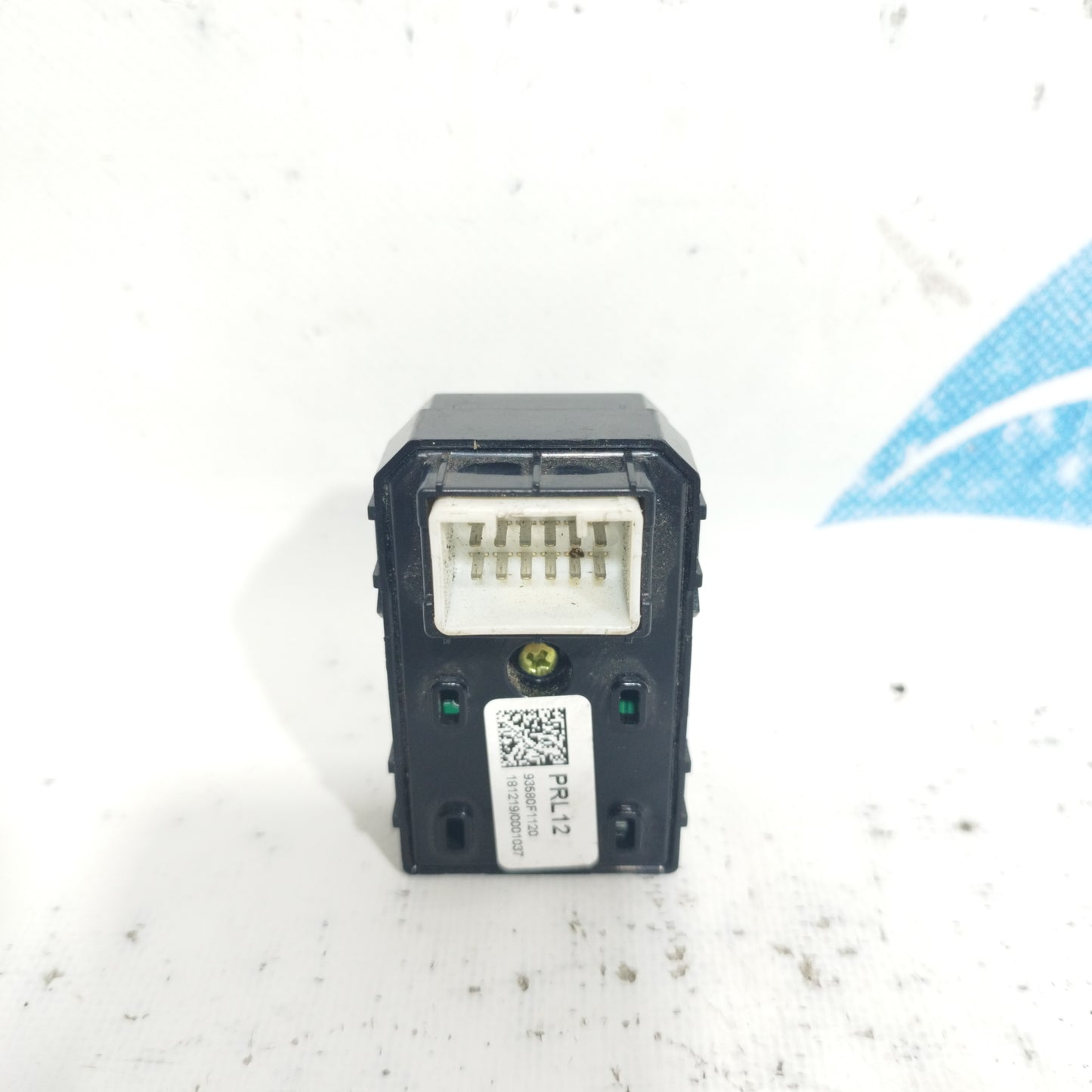 Pulsante posteriore sx Kia Sportage 2018 Cod: 93580F1120 ecoAC8688