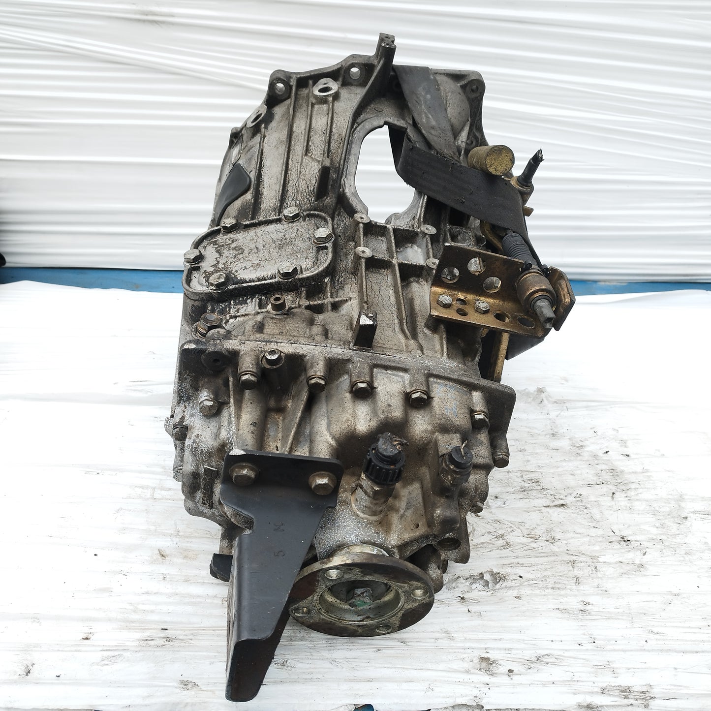 Cambio manuale 5 marce Iveco Daily 2.3 / 2.8 JTD 2000-2006 cod: 8870497 ecoAC15876