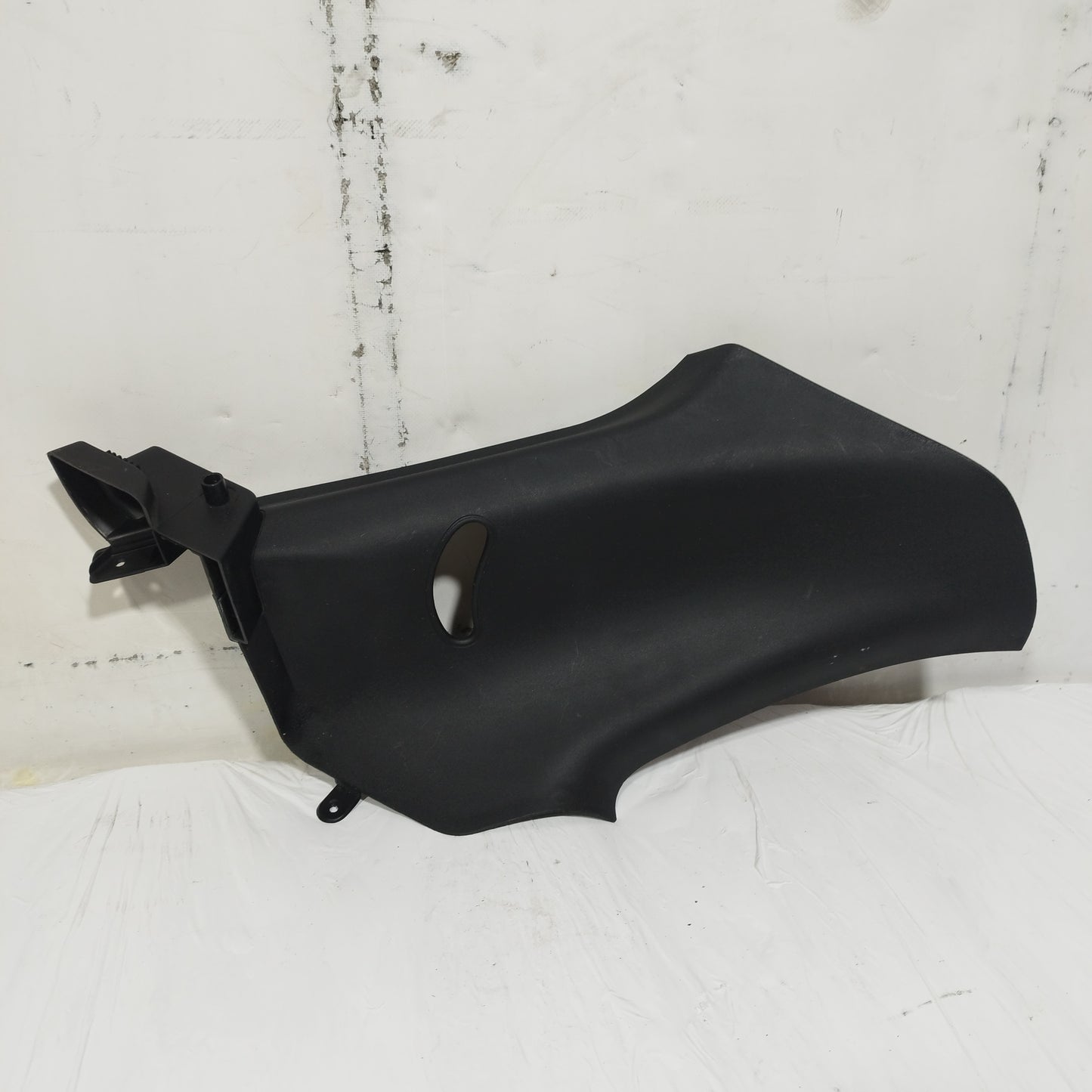 Rivestimento montante posteriore sx Fiat 500 (312) 2007-2024 cod: 735426822 ecoAC15629