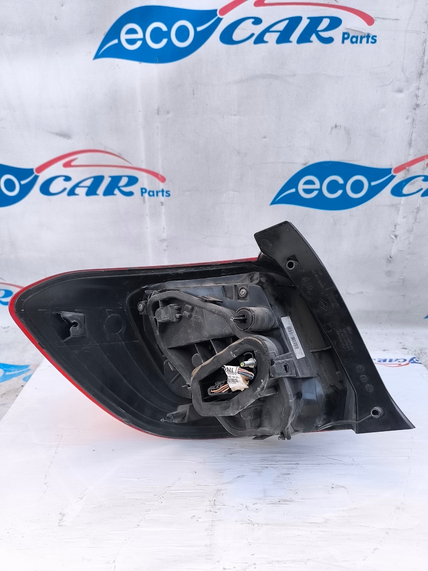 Dacia Sandero 2014 ecoAG5964 right rear light