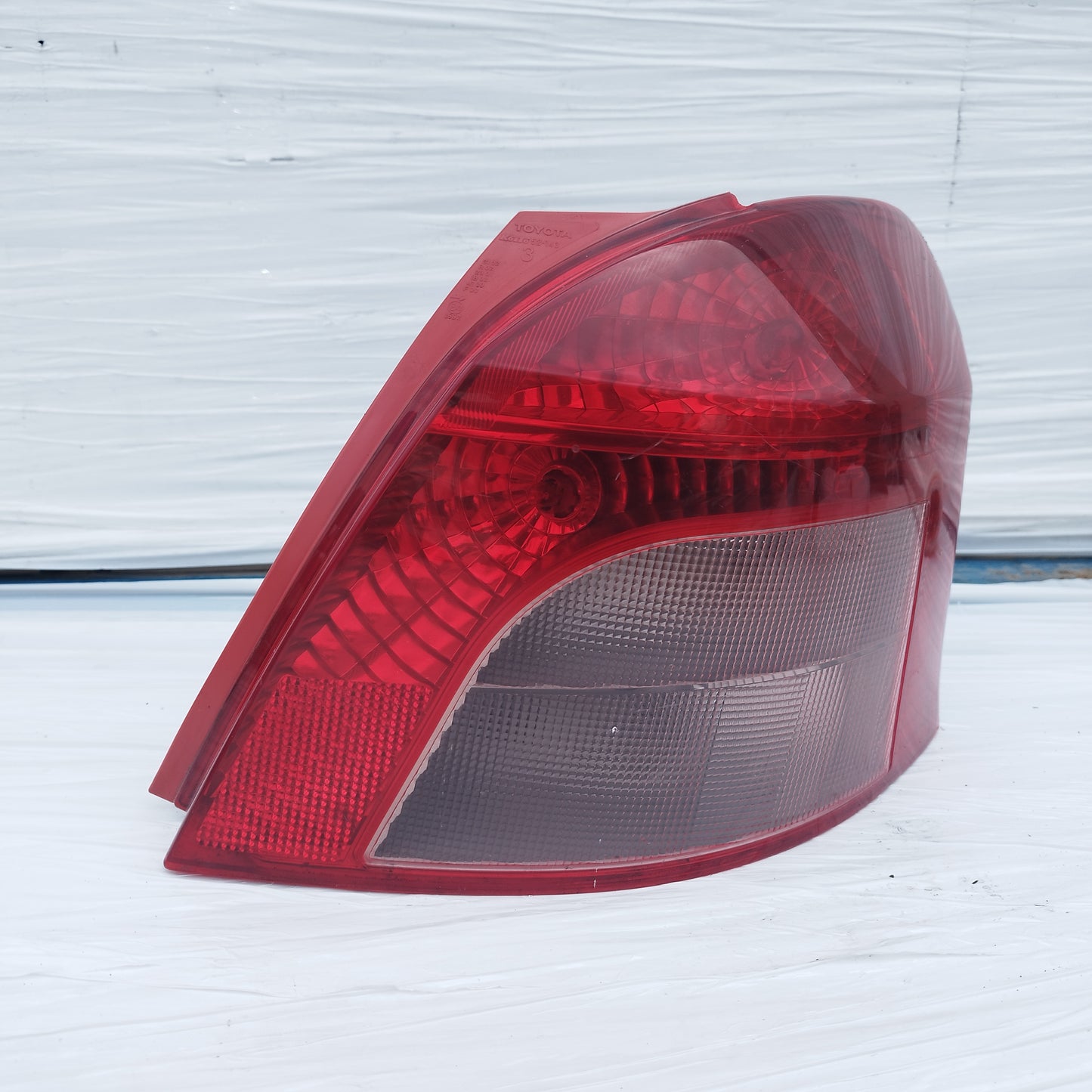 Fanale posteriore dx Toyota Yaris II (xp90) 2006-2009 ecoDM102