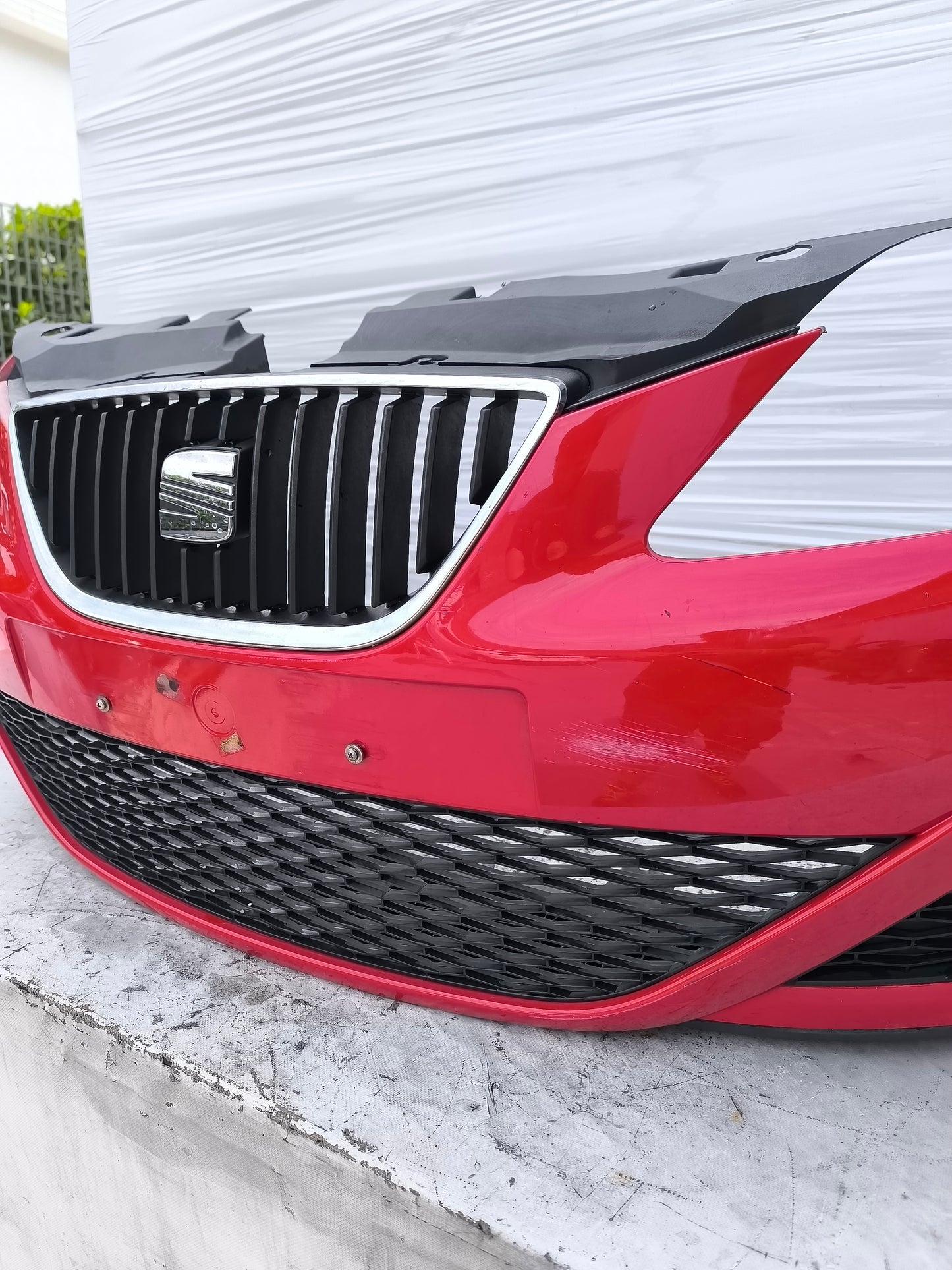 Paraurti anteriore rosso Seat Ibiza (6J) anno 2008-2012 ecoAG8458