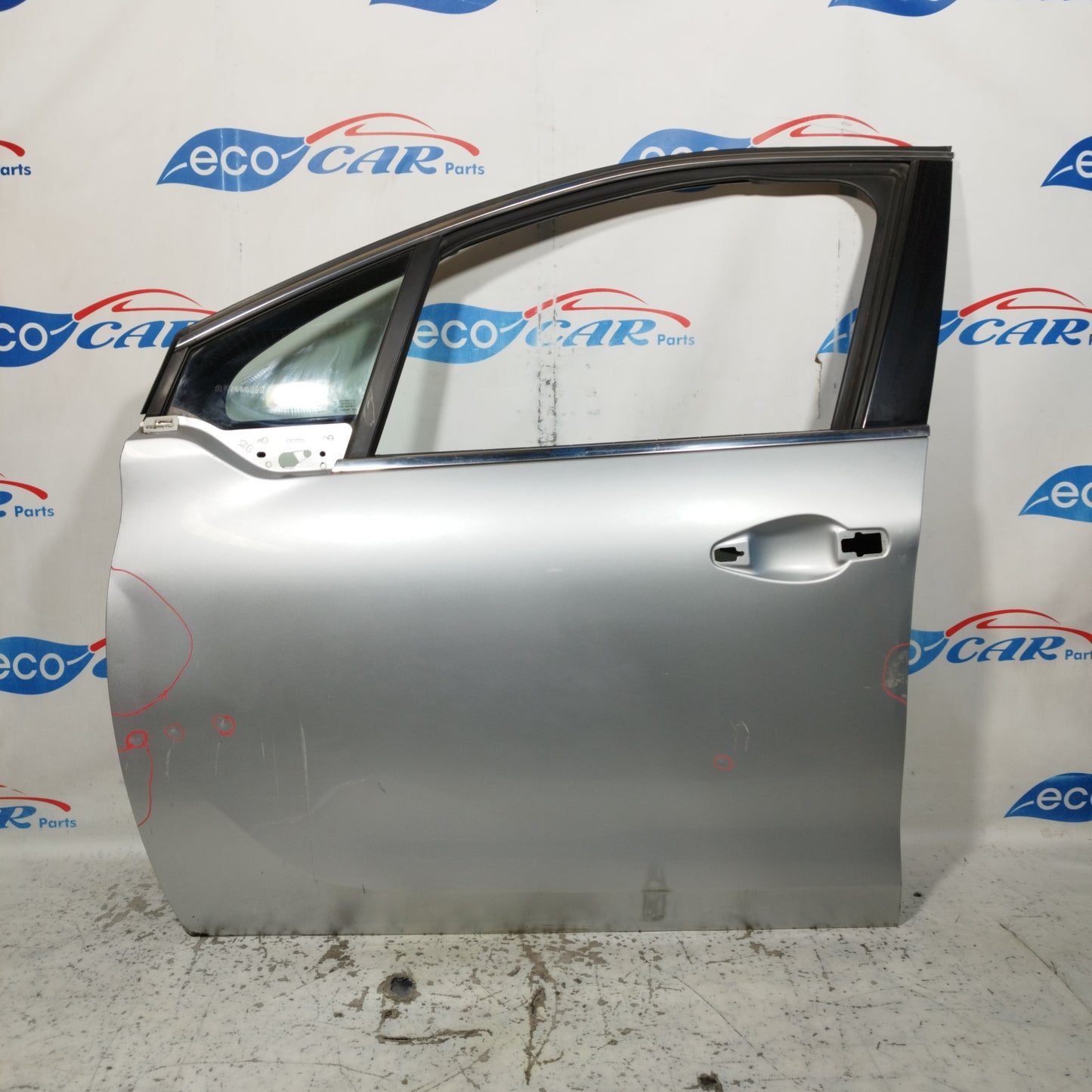Sportello anteriore sx grigio argento Peugeot 208 2014 ecoAC10146