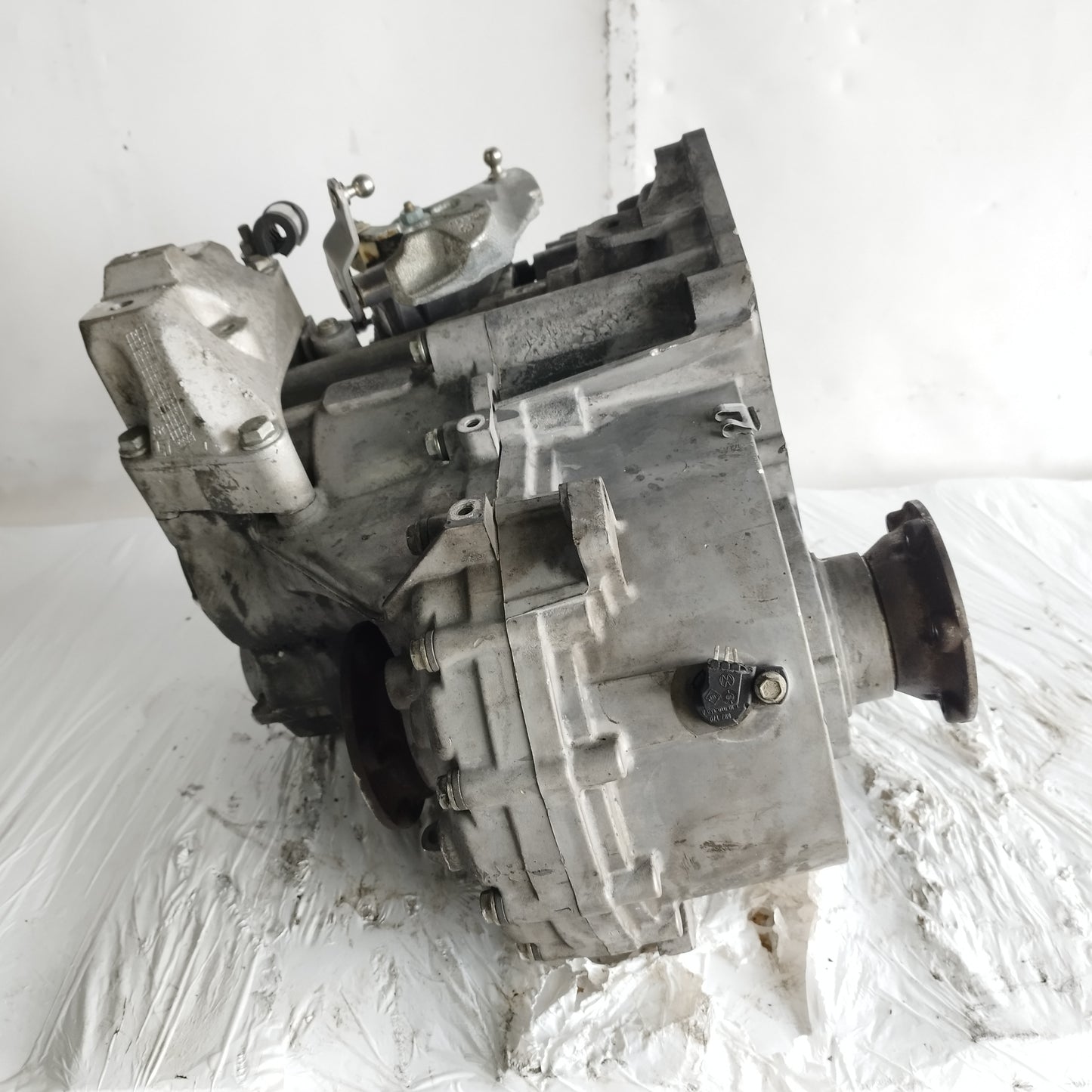 Cambio manuale 6 marce Volkswagen Golf 4 1.9 TDI 115/130 CV 1998-2004 cod: 02M301107D ecoAC15898