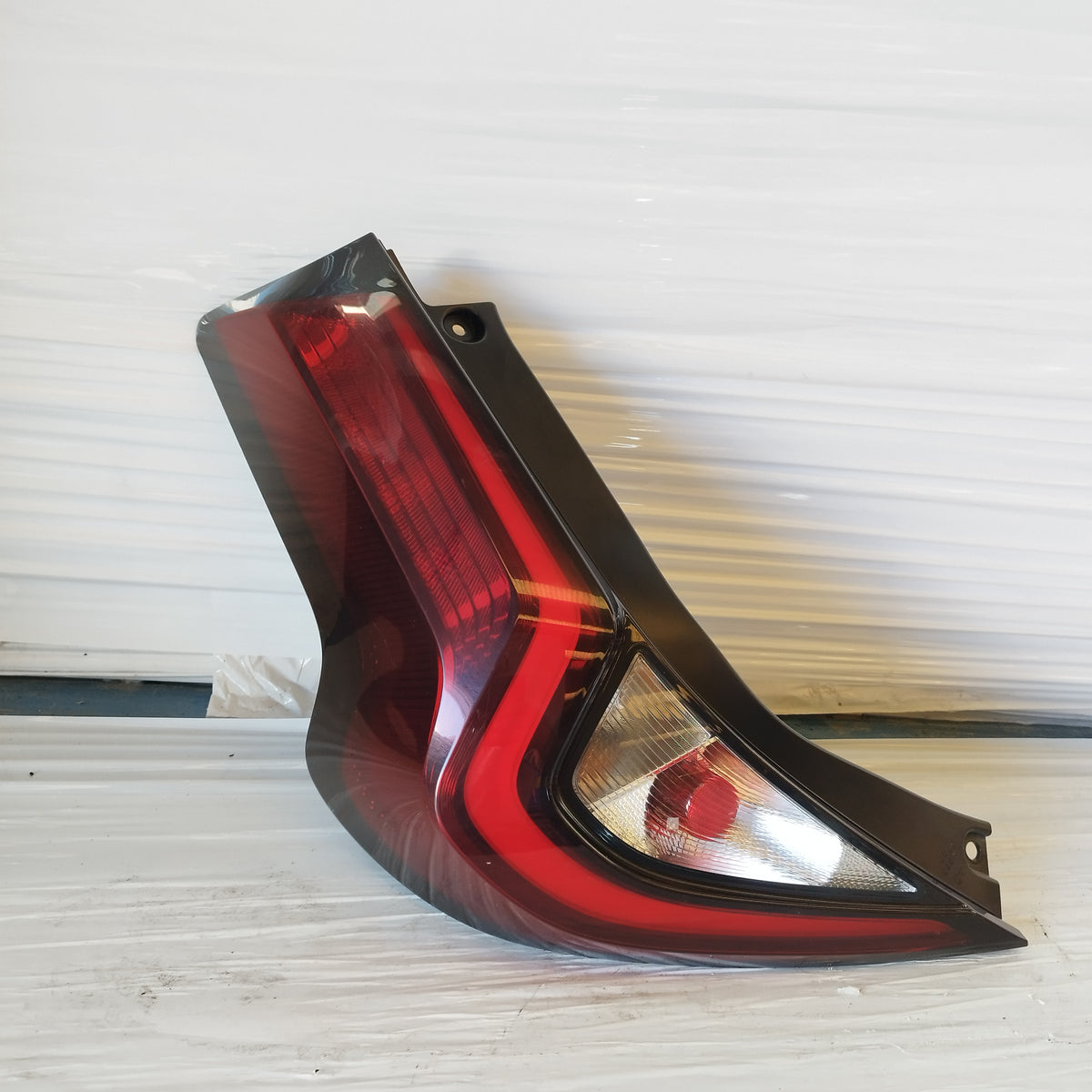 Fanale posteriore sx Toyota Aygo X (AB70) 2022-2025 ecoAC17496