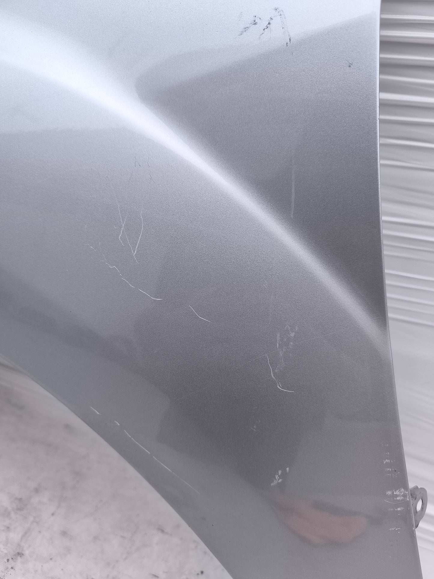 Parafango sx Mitsubishi Outlander II anno 2007-2012 grigio argento ecoAG8228